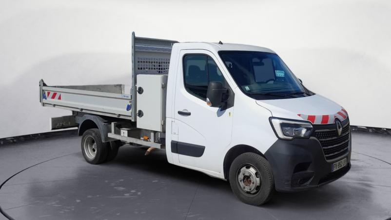 Vente en ligne Renault Master 3 Châssis Cabine MASTER BENNE PROPULSION ROUES JUMELEES 3T5 + COFFRE L3 DCI 130 au prix de 27 990 €