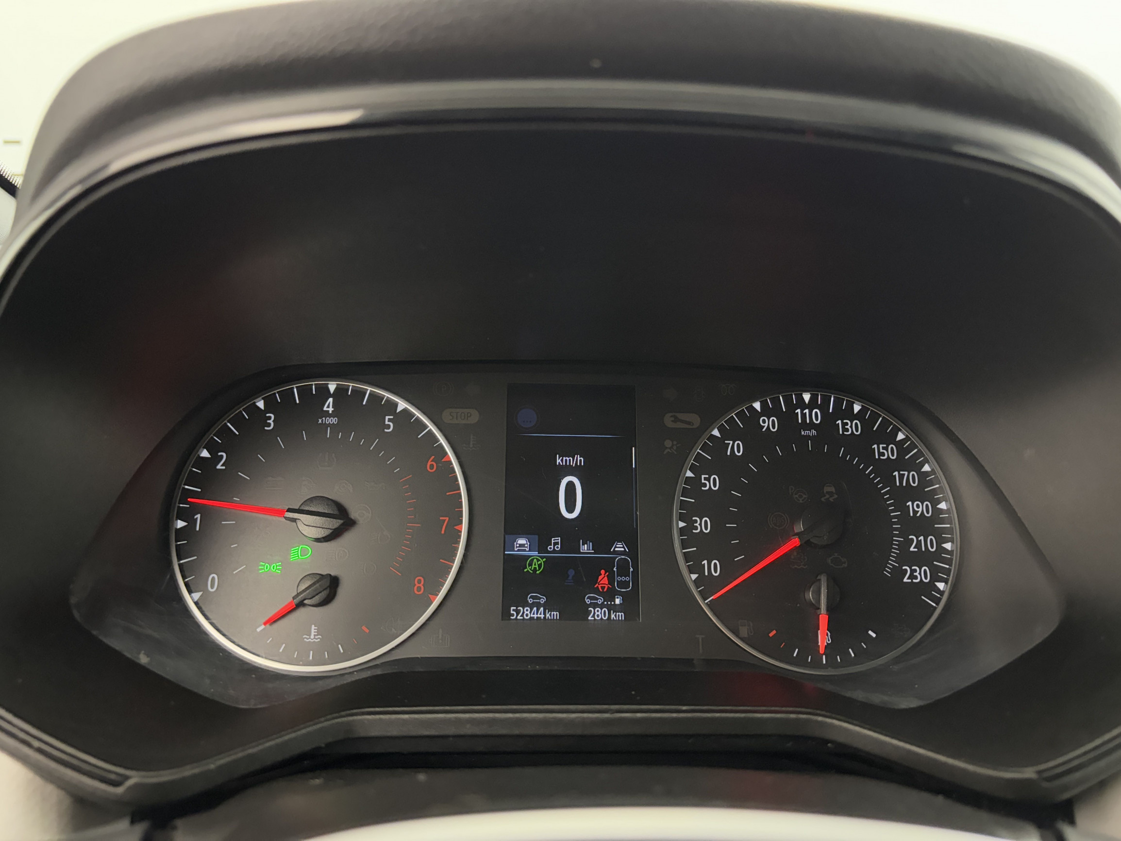 Vente en ligne Renault Clio 5 Clio TCe 90 - 21N au prix de 14 290 €