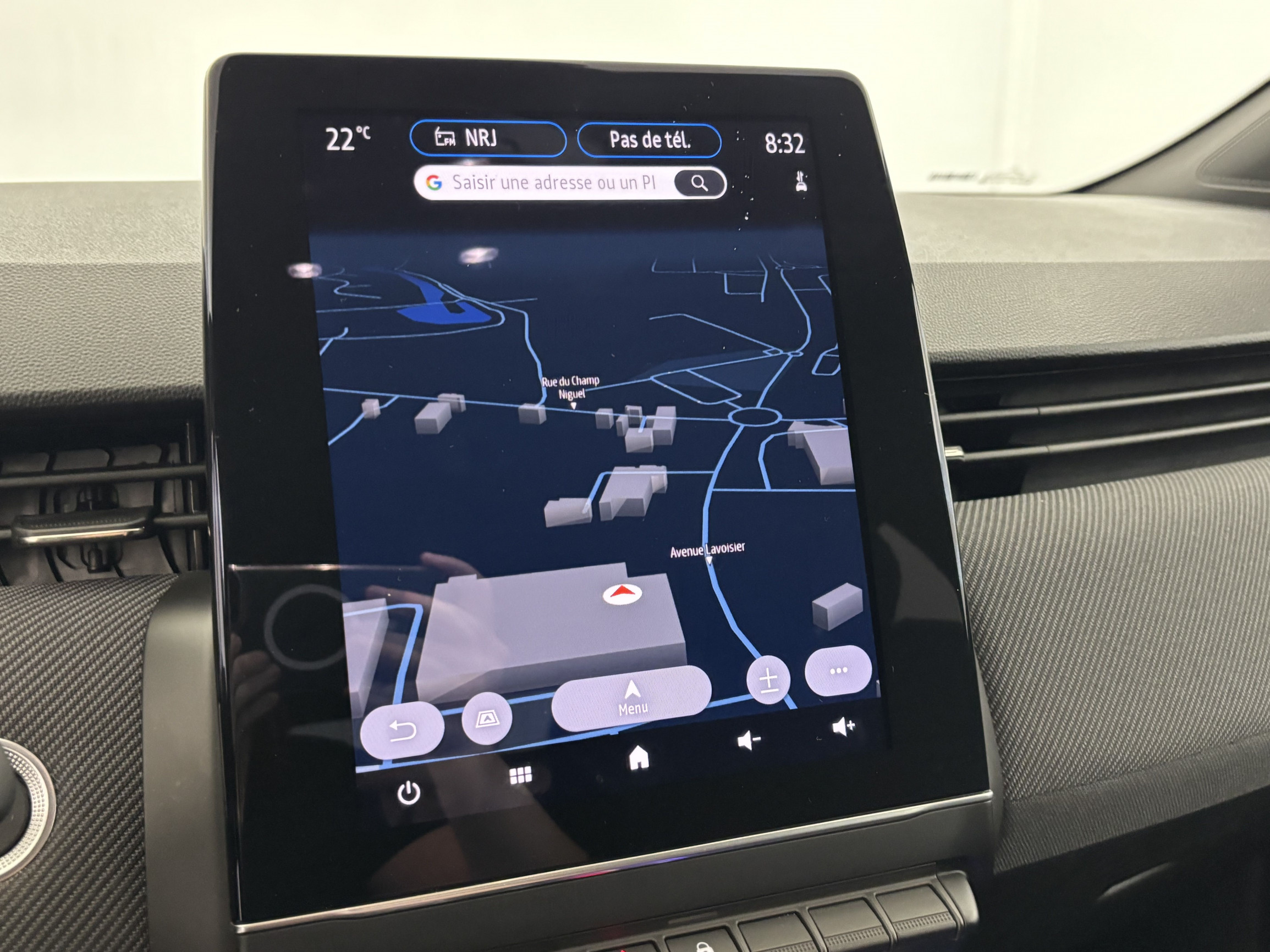 Vente en ligne Renault Clio 5 Clio E-Tech full hybrid 145 au prix de 23 990 €