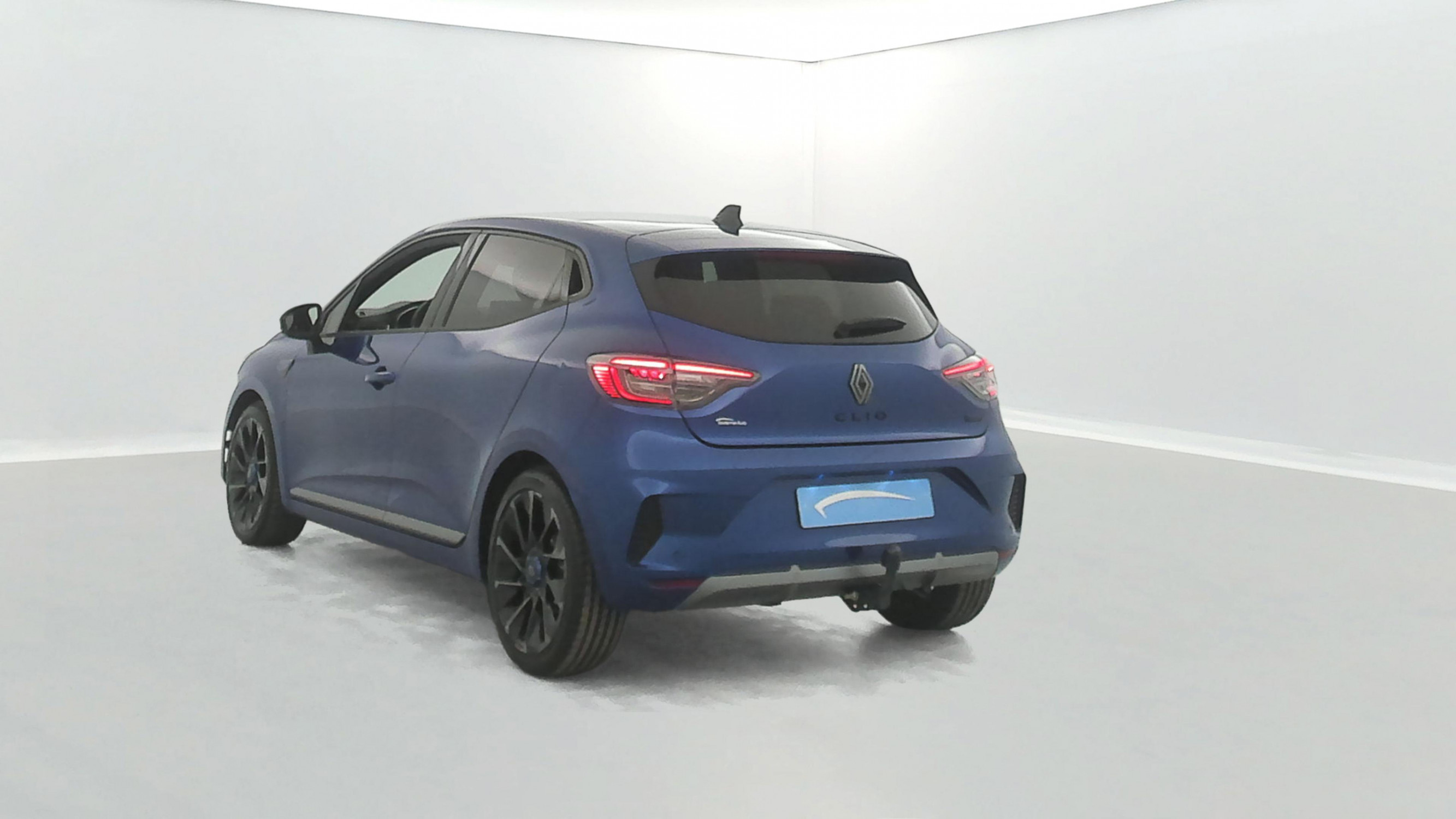 Vente en ligne Renault Clio 5 Clio E-Tech full hybrid 145 au prix de 23 990 €
