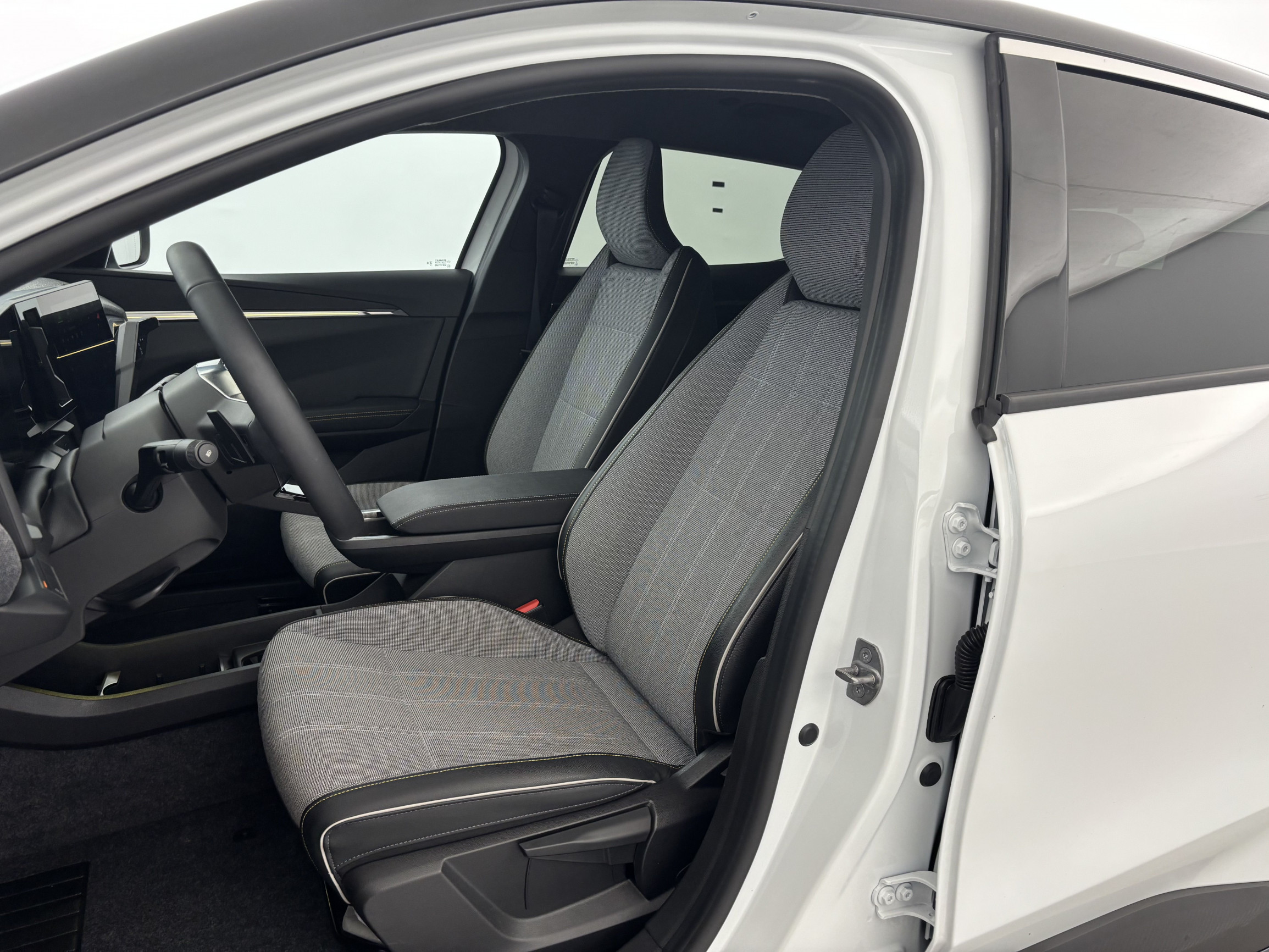 Vente en ligne Renault Megane E-Tech  220 ch autonomie confort GSR2 au prix de 28 990 €