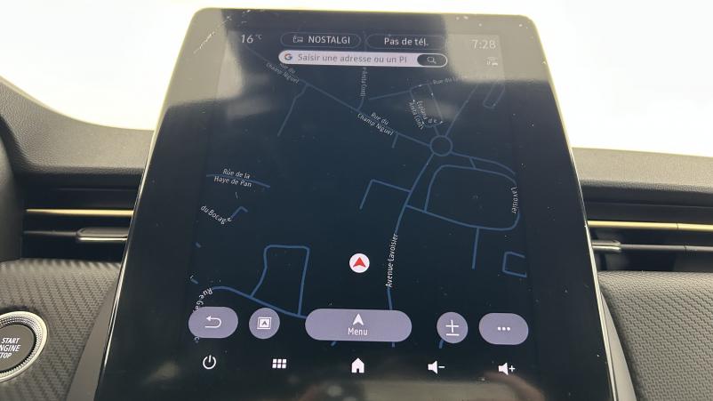 Vente en ligne Renault Clio 5 Clio E-Tech full hybrid 145 au prix de 20 990 €