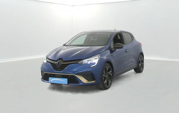 Renault Clio 5 Clio E-Tech full hybrid 145 occasion de 2023 en vente à Coutances