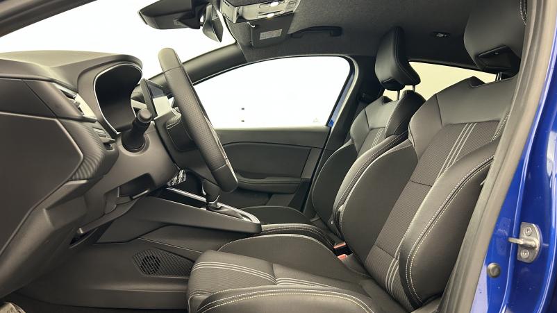Vente en ligne Renault Clio 5 Clio E-Tech full hybrid 145 au prix de 20 990 €