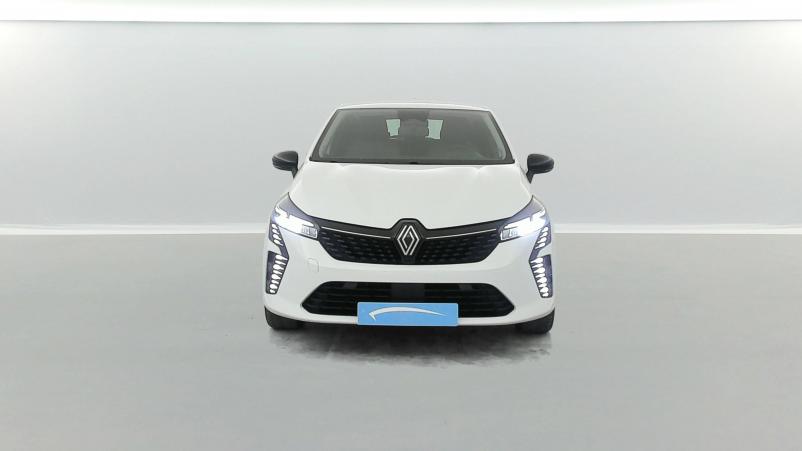 Vente en ligne Renault Clio 5 Clio Blue dCi 100 ch GSR2 au prix de 16 990 €