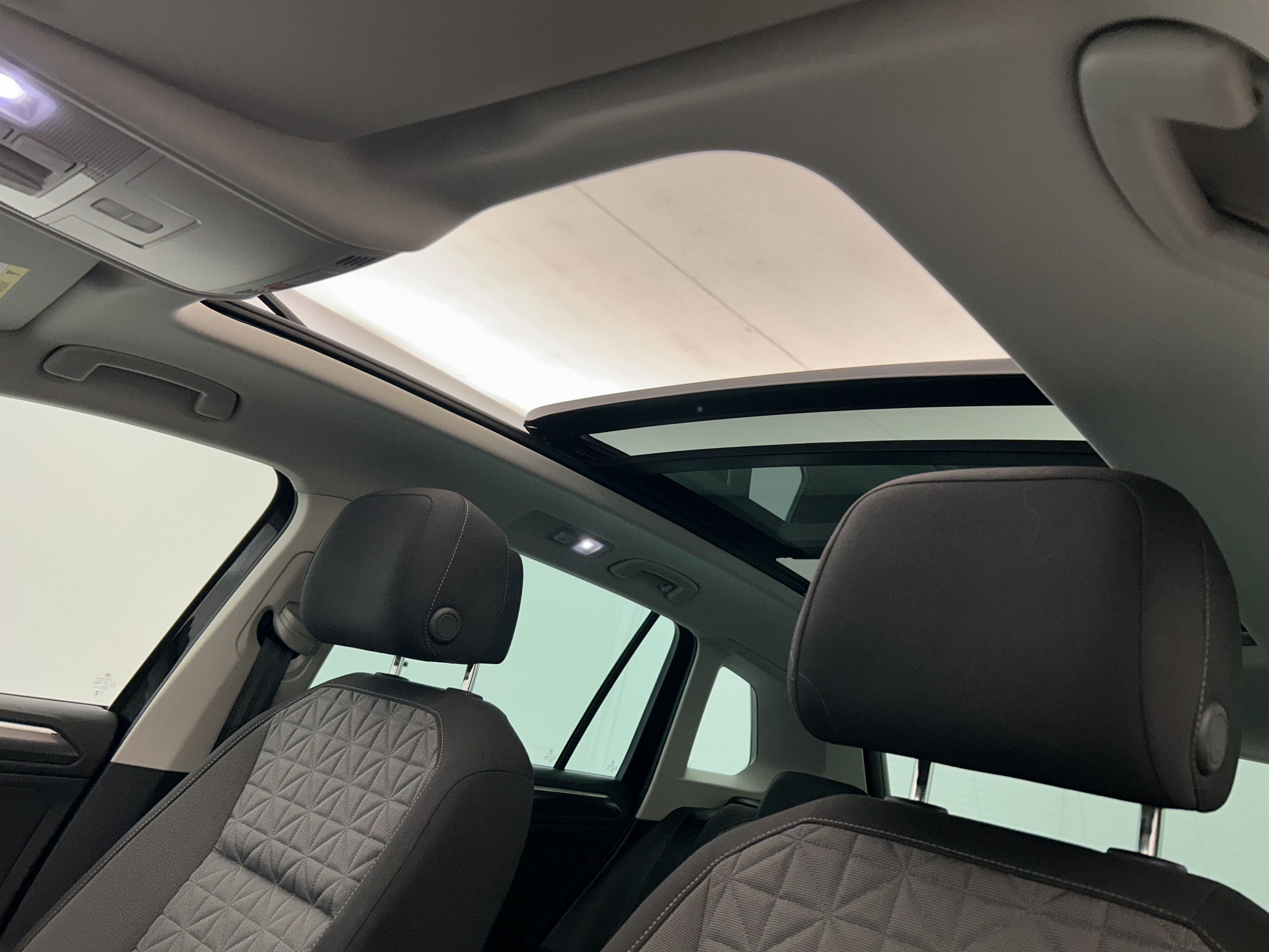 Vente en ligne Volkswagen Tiguan  1.5 TSI 150ch DSG7 au prix de 30 990 €