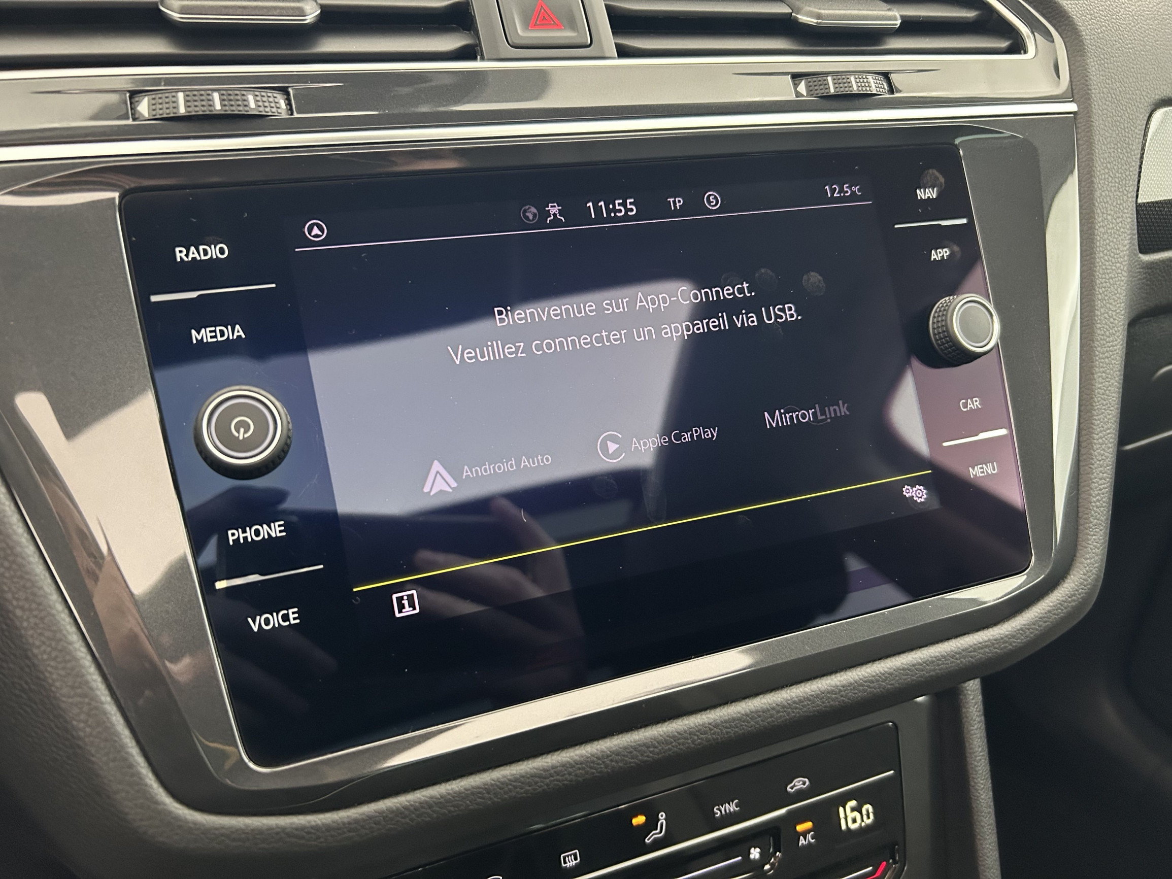 Vente en ligne Volkswagen Tiguan  1.5 TSI 150ch DSG7 au prix de 30 990 €