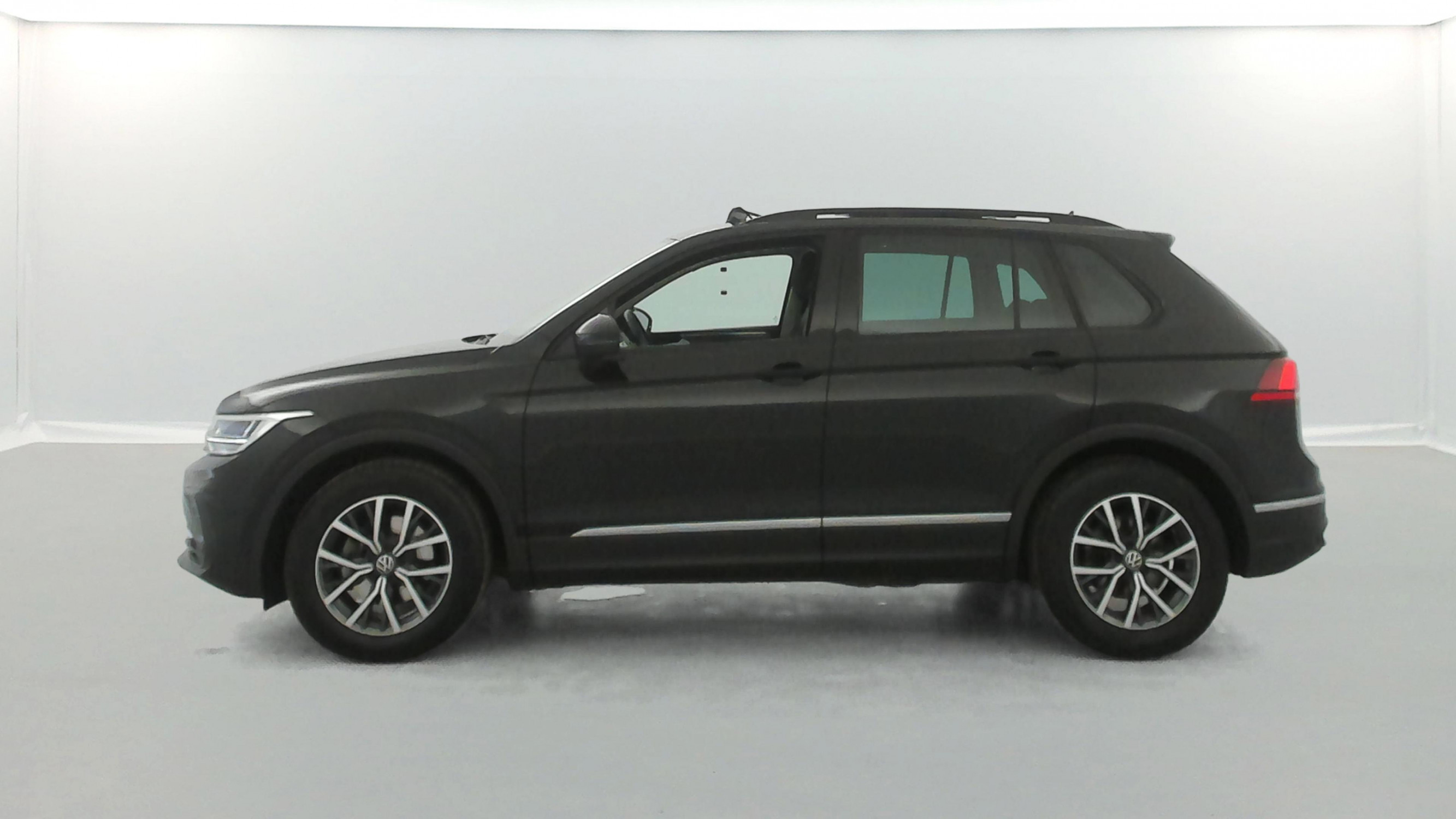 Vente en ligne Volkswagen Tiguan  1.5 TSI 150ch DSG7 au prix de 30 990 €