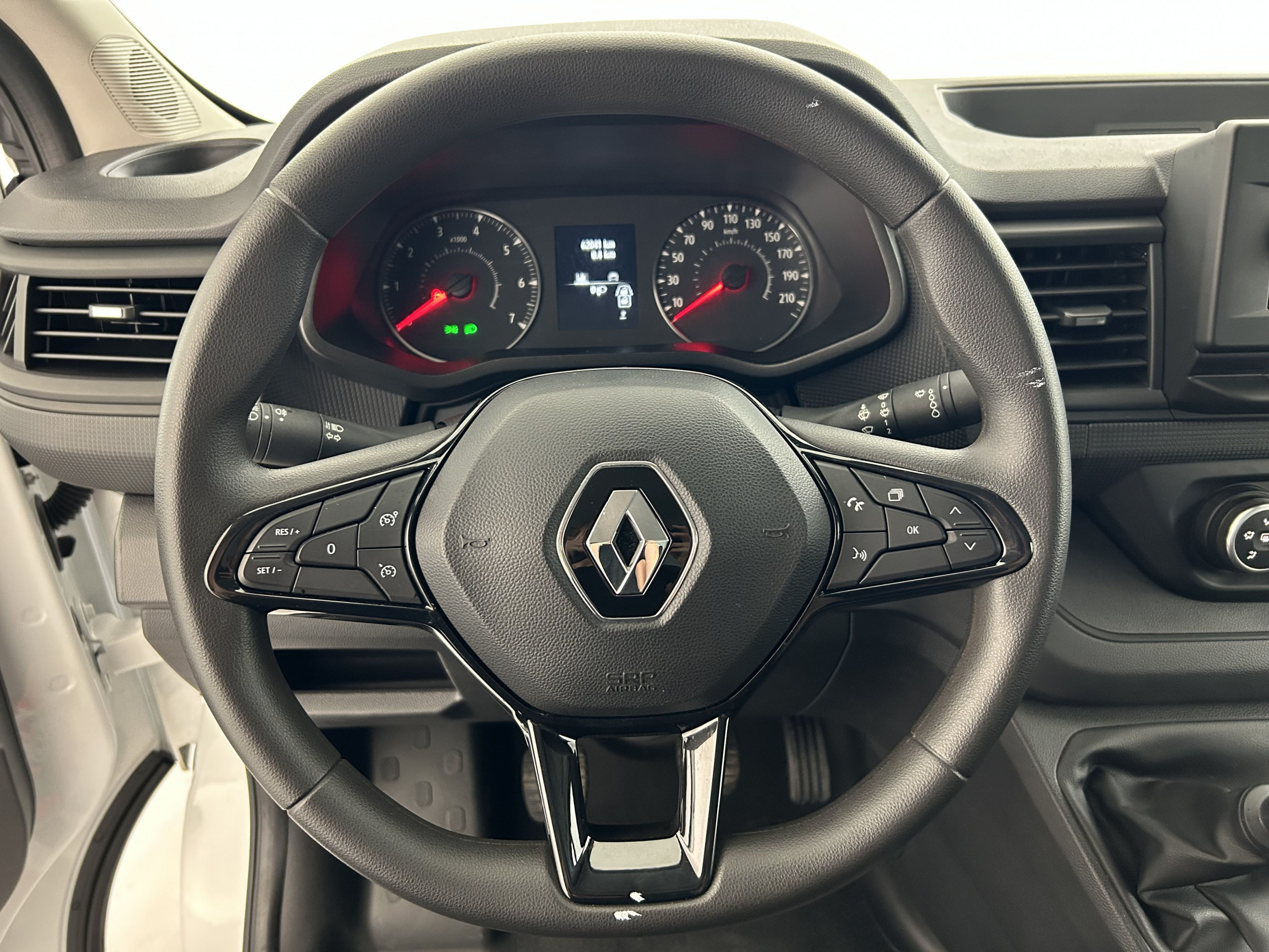 Vente en ligne Renault Trafic 3 Fourgon TRAFIC FGN L1H1 3000 KG BLUE DCI 130 au prix de 23 590 €