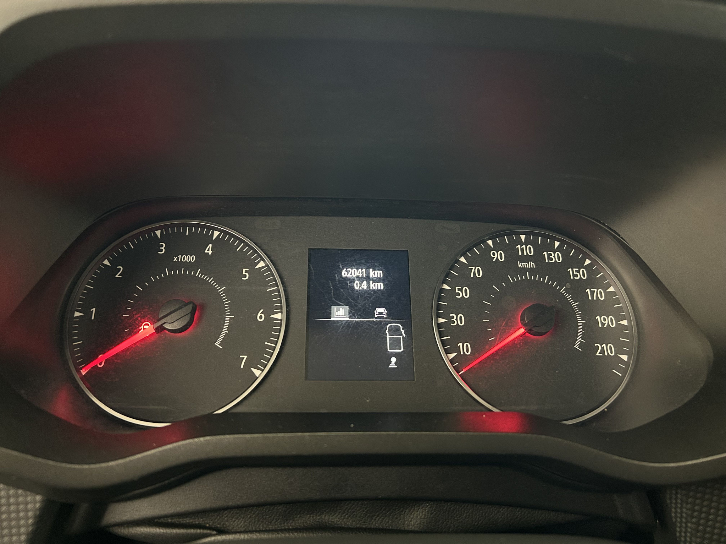 Vente en ligne Renault Trafic 3 Fourgon TRAFIC FGN L1H1 3000 KG BLUE DCI 130 au prix de 23 590 €