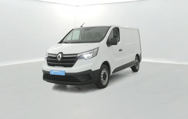 Renault Trafic 3 Fourgon TRAFIC FGN L1H1 3000 KG BLUE DCI 130 occasion de 2023 en vente à Coutances
