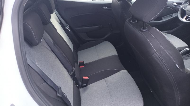 Vente en ligne Renault Clio 5 Clio Blue dCi 100 ch GSR2 au prix de 16 990 €