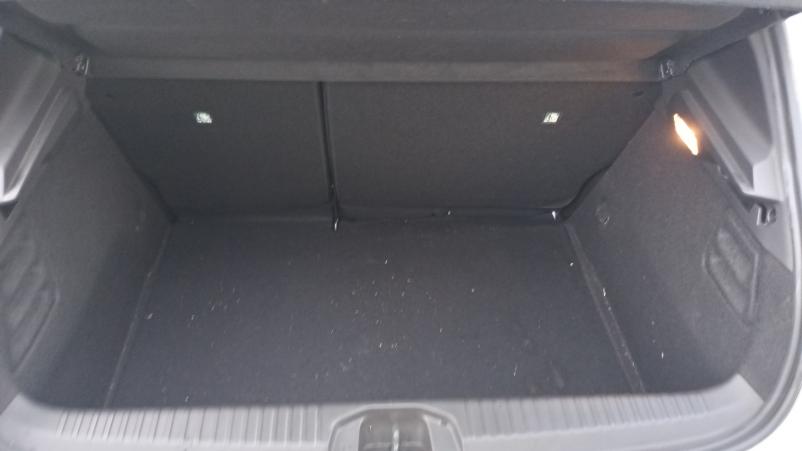 Vente en ligne Renault Clio 5 Clio Blue dCi 100 ch GSR2 au prix de 16 990 €