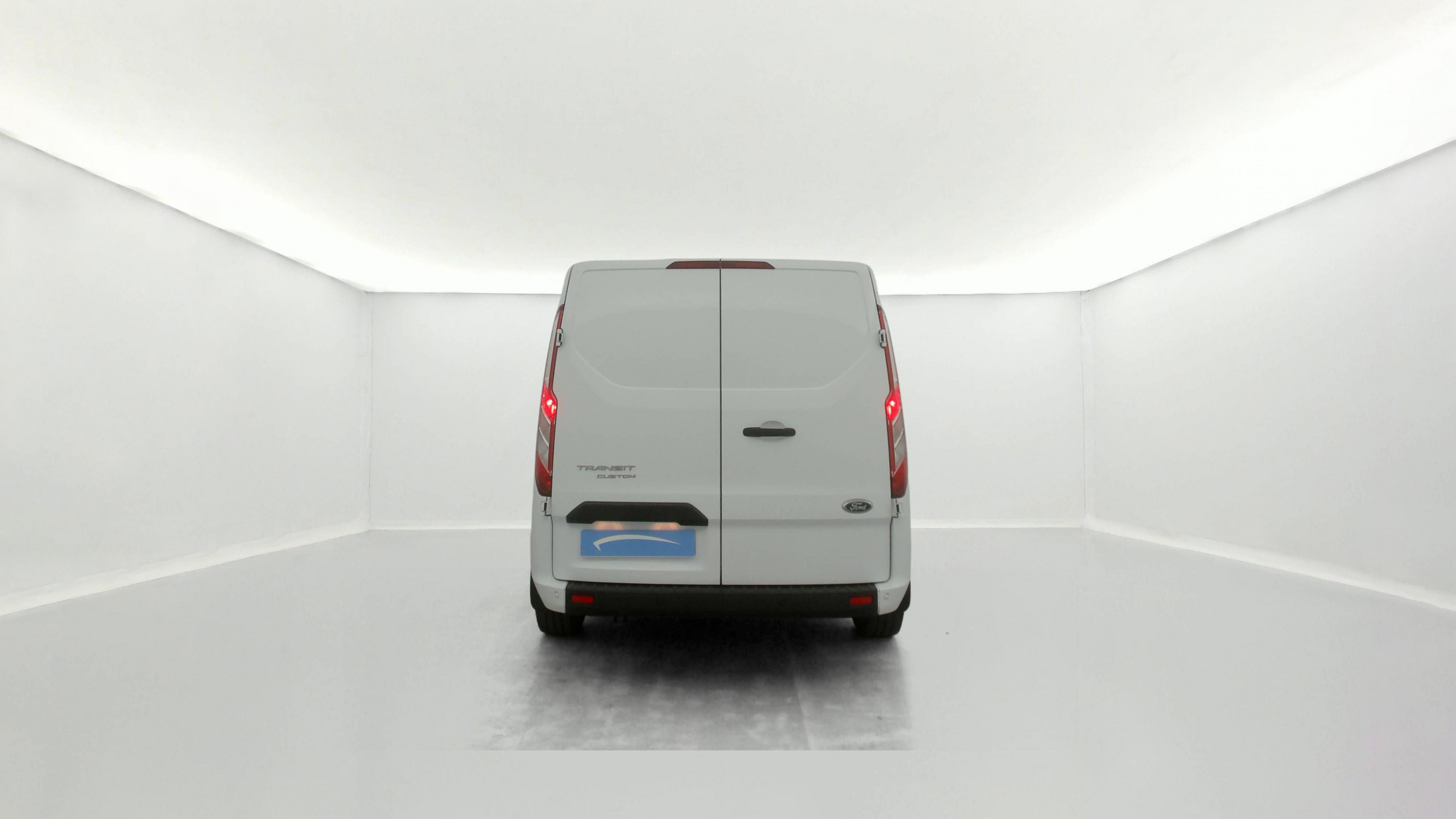 Vente en ligne Ford Transit Custom  300 L2H1 2.0 ECOBLUE 130 MHEV au prix de 22 990 €