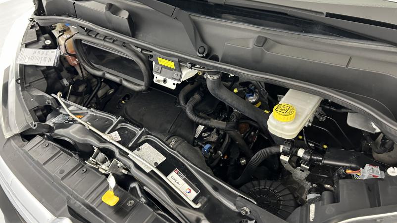 Vente en ligne Citroën Jumper Combi Jumper 30 L1H1 BlueHDI 130 S&S BVM6 au prix de 23 990 €