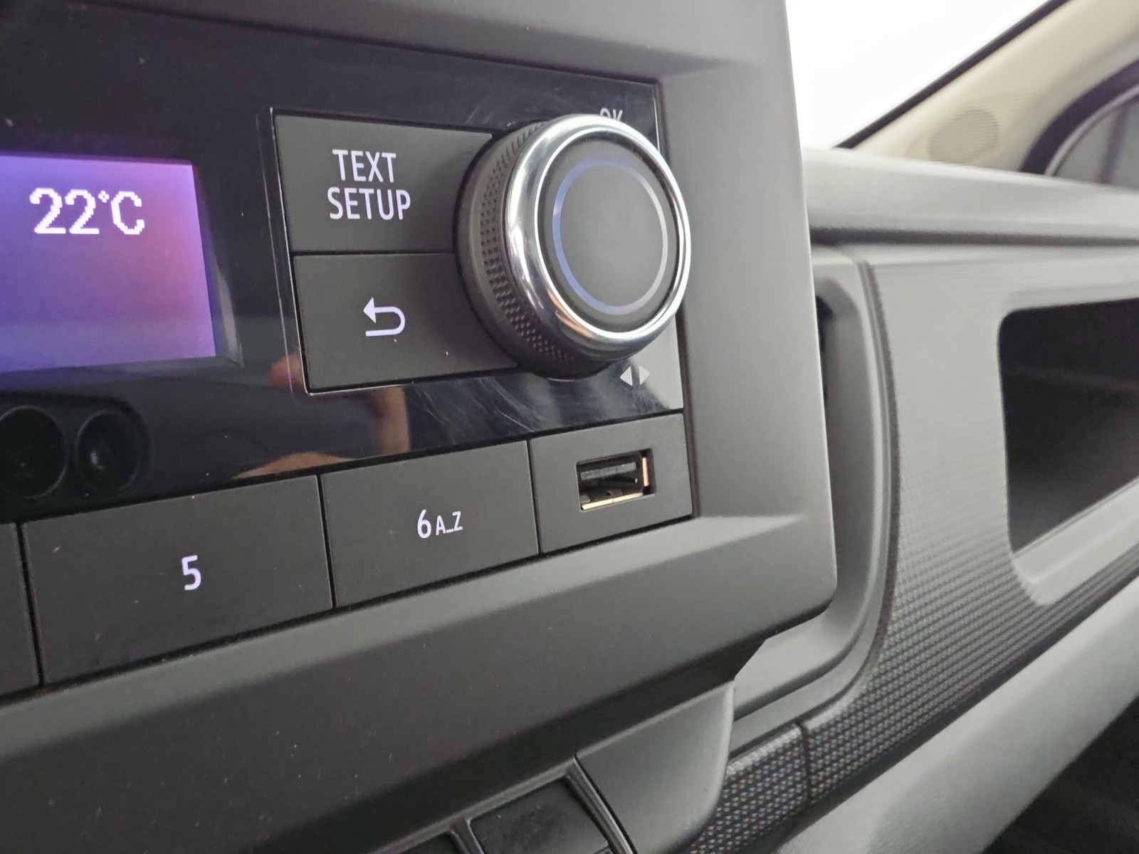 Vente en ligne Renault Trafic 3 Fourgon TRAFIC FG BLUE DCI 130 L1H1 3T GSR2 au prix de 22 990 €