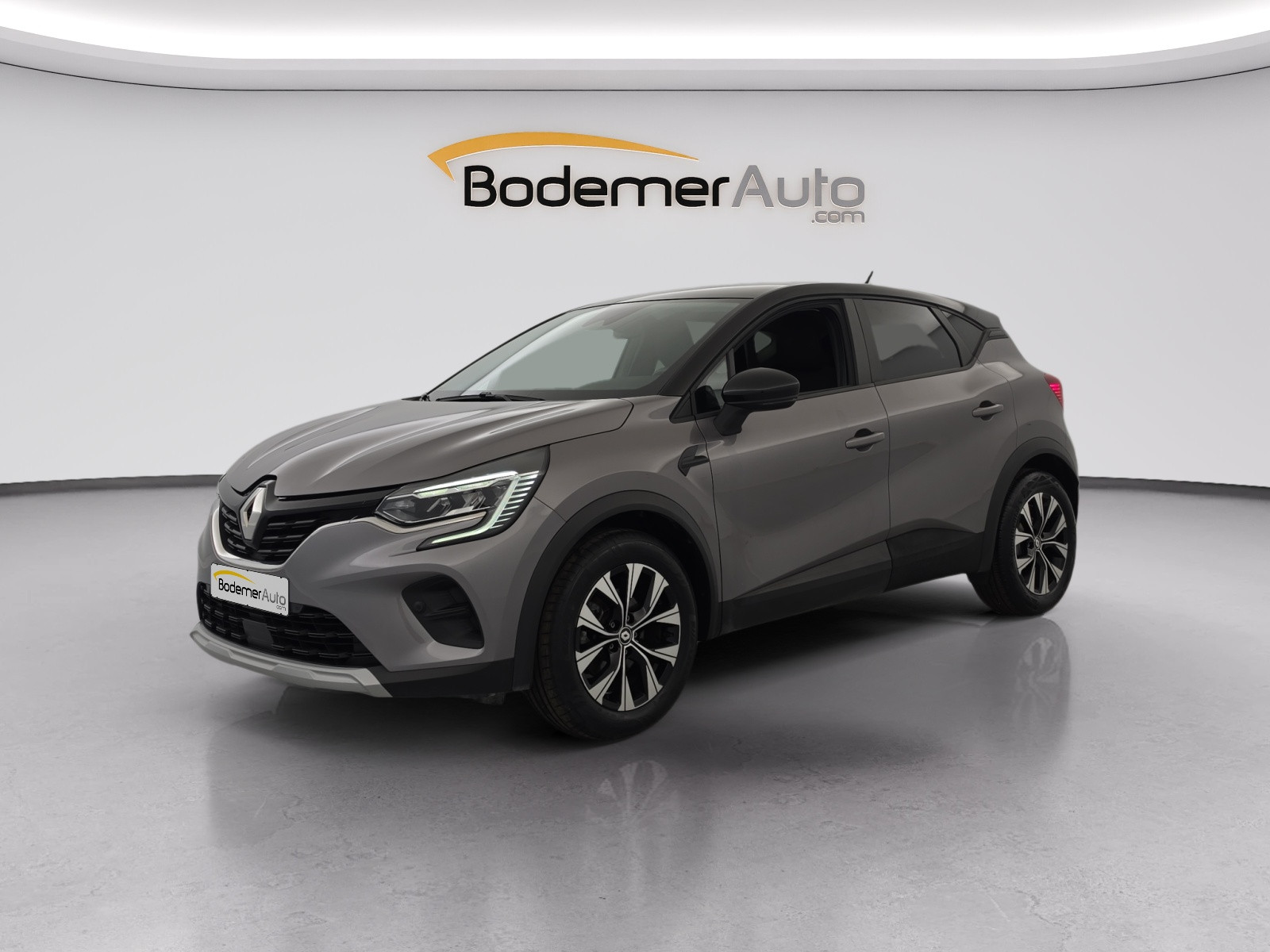 Renault Captur  E-Tech full hybrid 145 occasion de 2022 en vente à Coutances