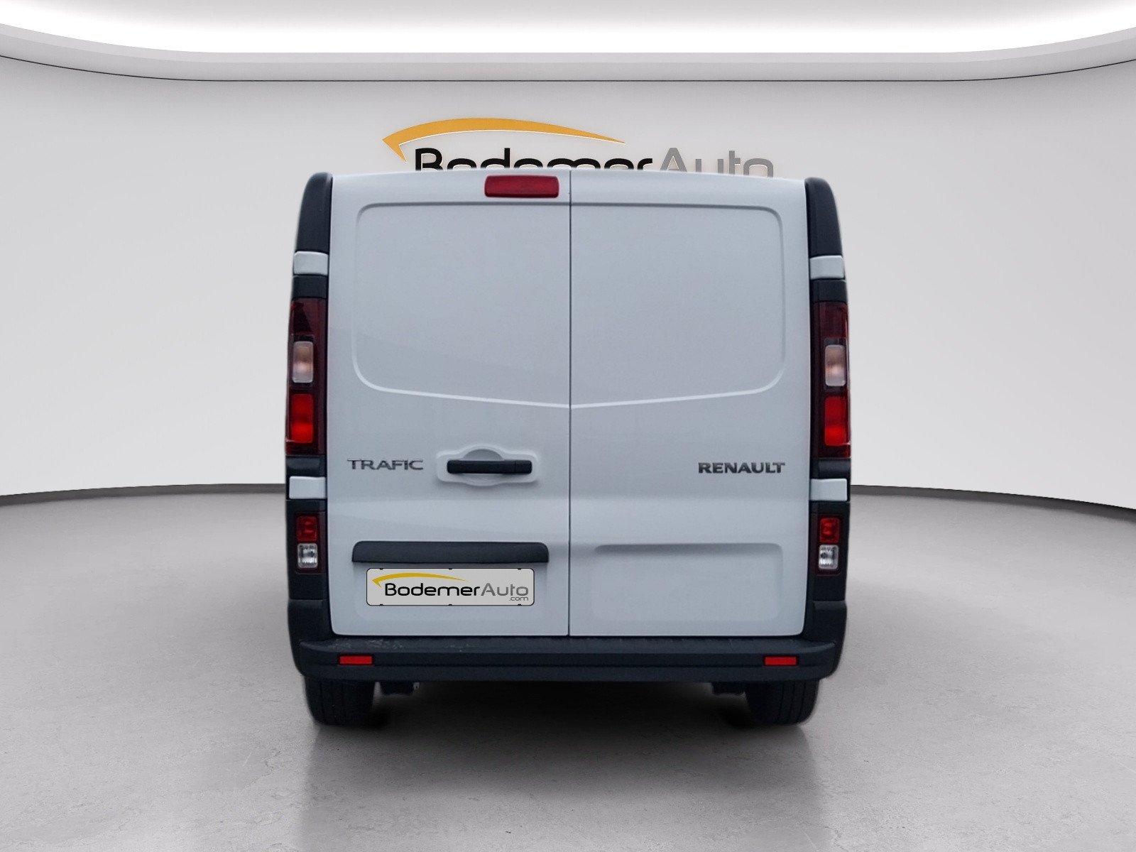 Vente en ligne Renault Trafic 3 Fourgon TRAFIC FG BLUE DCI 130 L1H1 3T GSR2 au prix de 22 990 €