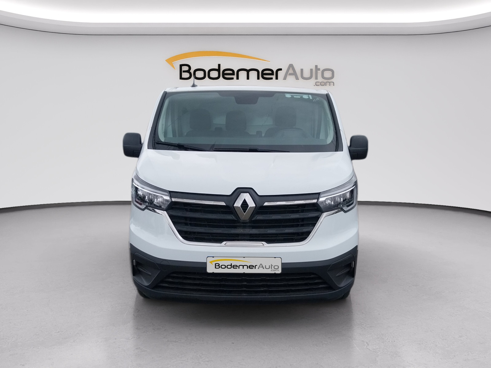 Vente en ligne Renault Trafic 3 Fourgon TRAFIC FG BLUE DCI 130 L1H1 3T GSR2 au prix de 22 990 €