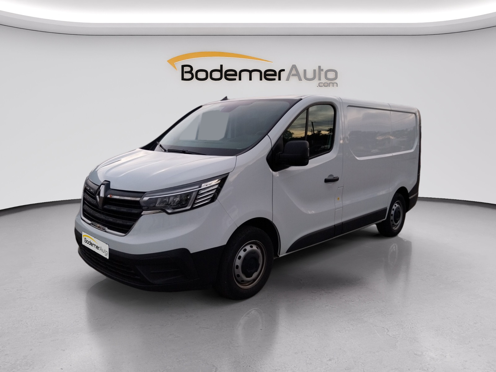 Renault Trafic 3 Fourgon TRAFIC FG BLUE DCI 130 L1H1 3T GSR2 occasion de 2024 en vente à Coutances