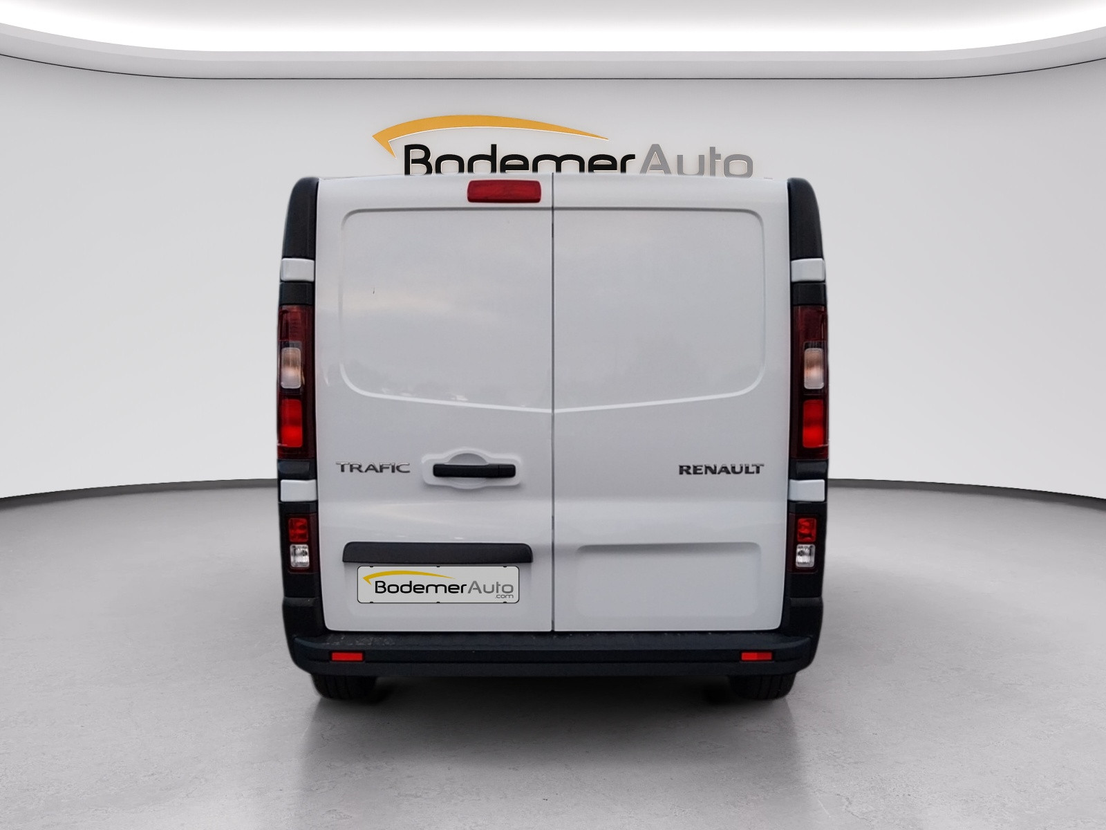Vente en ligne Renault Trafic 3 Fourgon TRAFIC FG BLUE DCI 130 L1H1 3T GSR2 au prix de 22 990 €