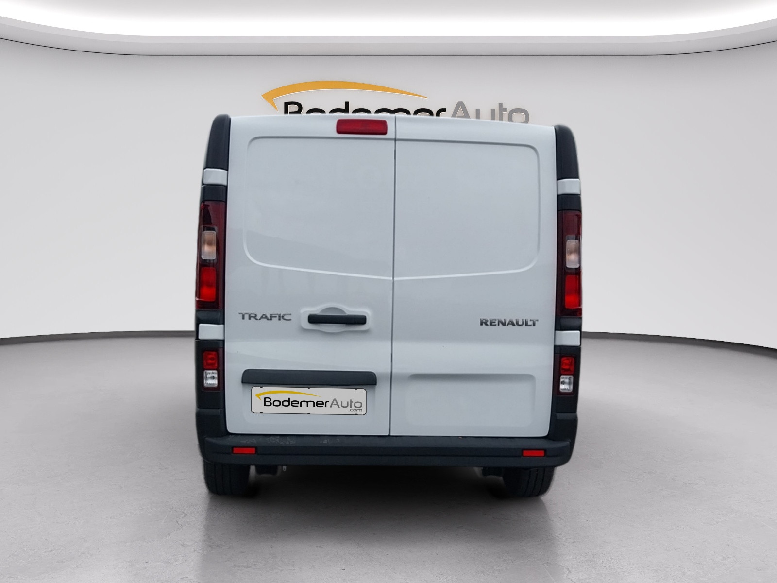 Vente en ligne Renault Trafic 3 Fourgon TRAFIC FG BLUE DCI 130 L1H1 3T GSR2 au prix de 22 990 €