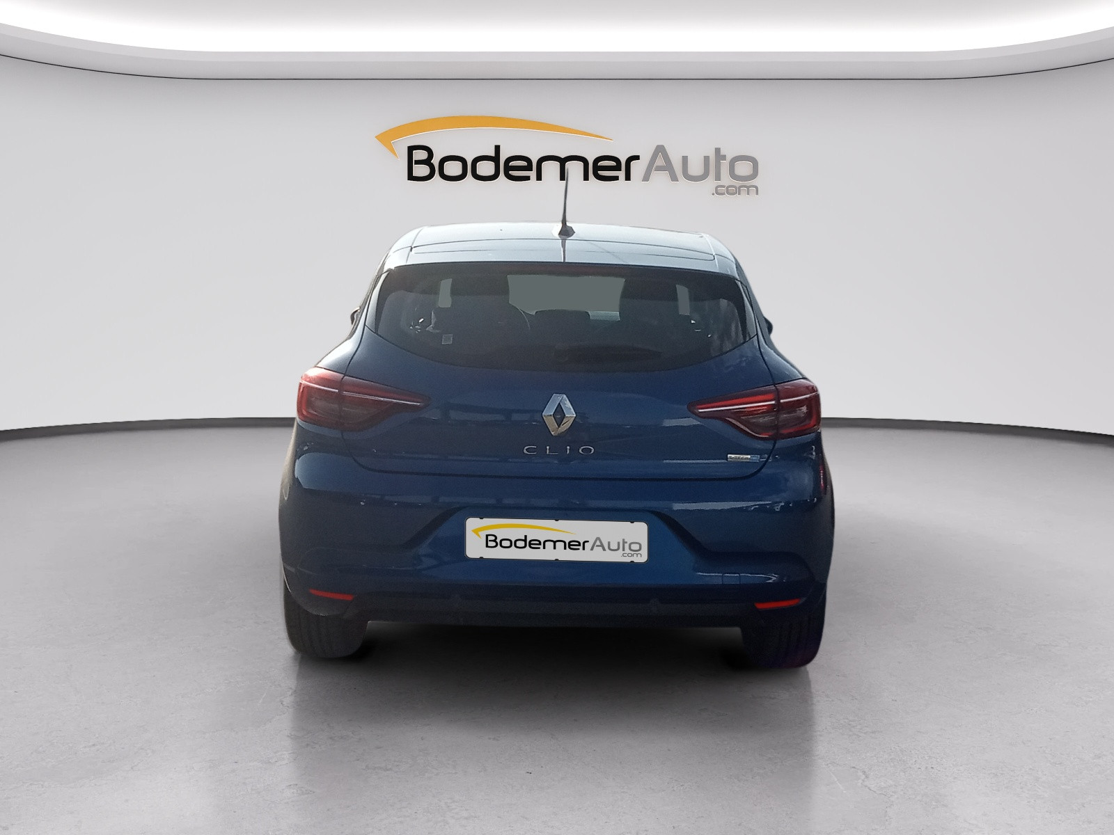 Vente en ligne Renault Clio 5 Clio E-Tech 140 - 21N au prix de 14 990 €