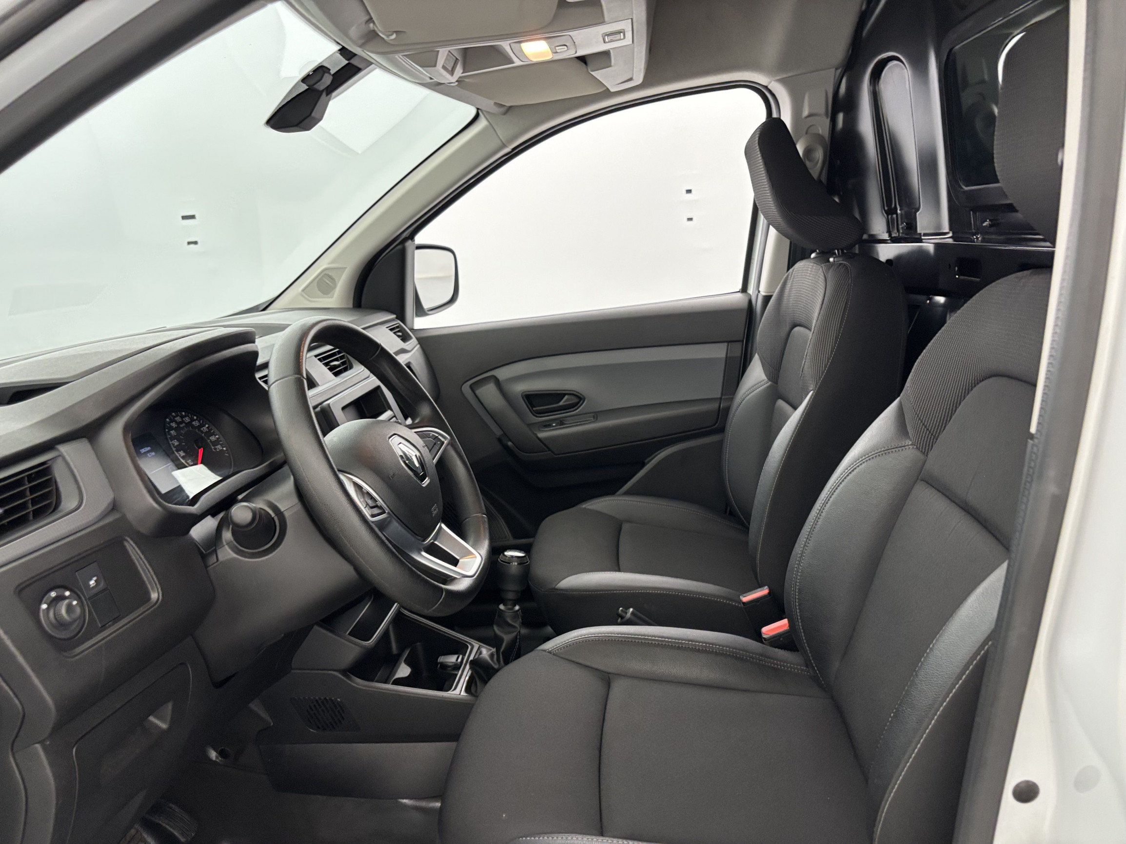Vente en ligne Renault Express Van  BLUE DCI 95 - 22 au prix de 15 990 €
