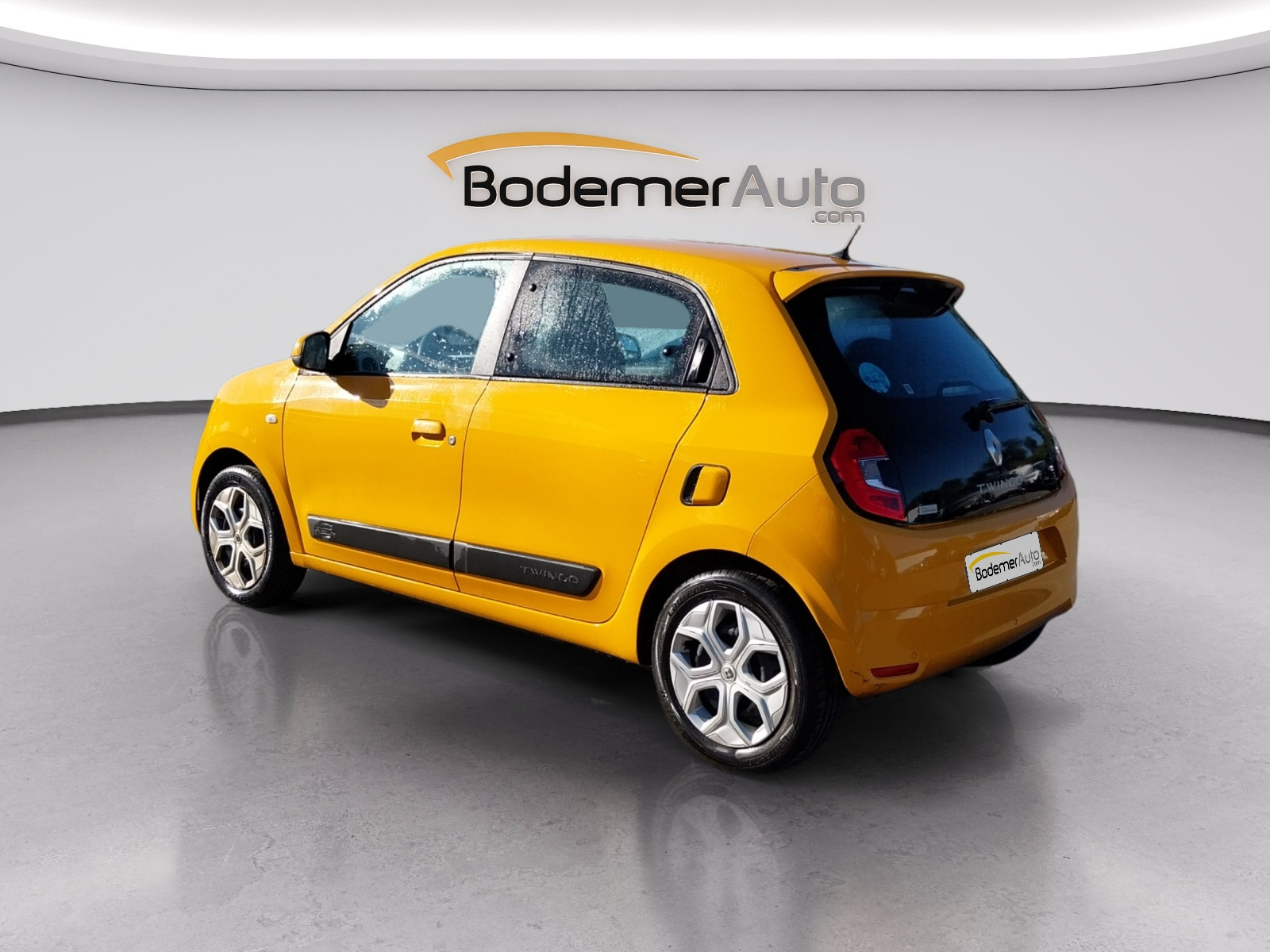 Vente en ligne Renault Twingo 3  TCe 95 au prix de 10 490 €