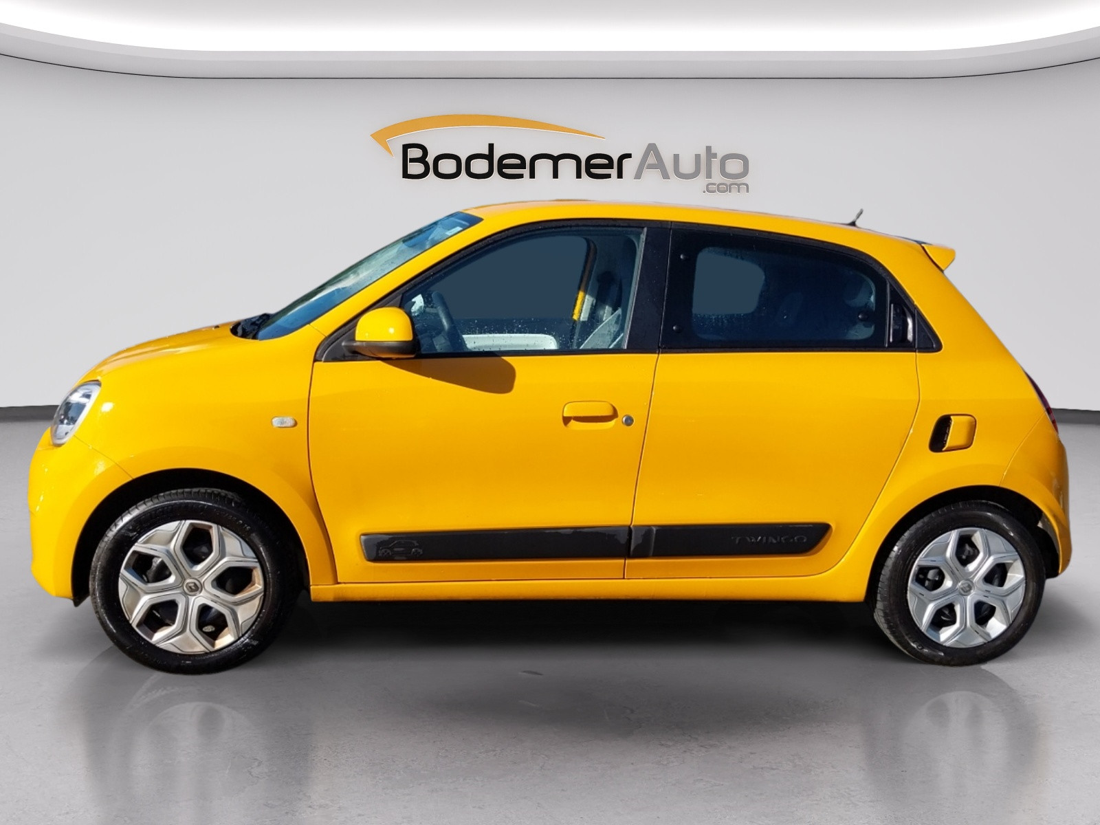 Vente en ligne Renault Twingo 3  TCe 95 au prix de 10 490 €