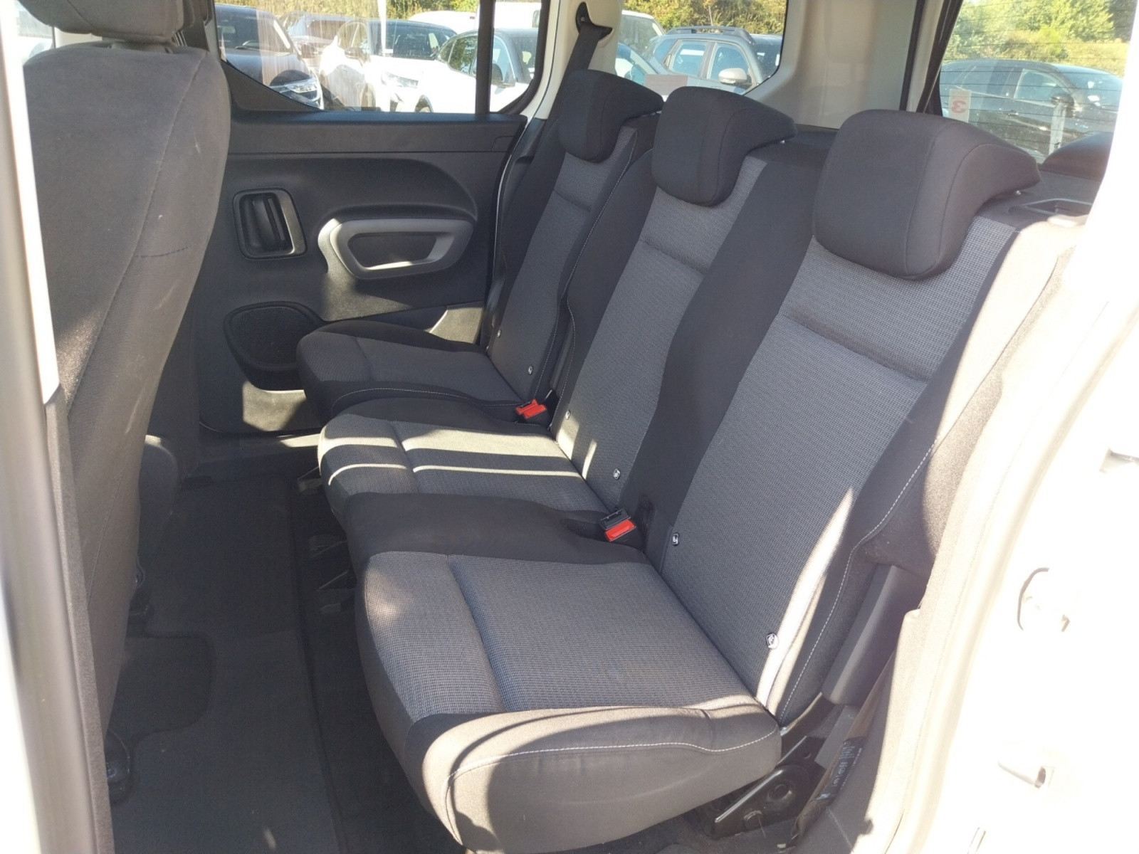 Vente en ligne Toyota Proace Verso  Medium 1.5L 130 D-4D BVM6 au prix de 19 490 €