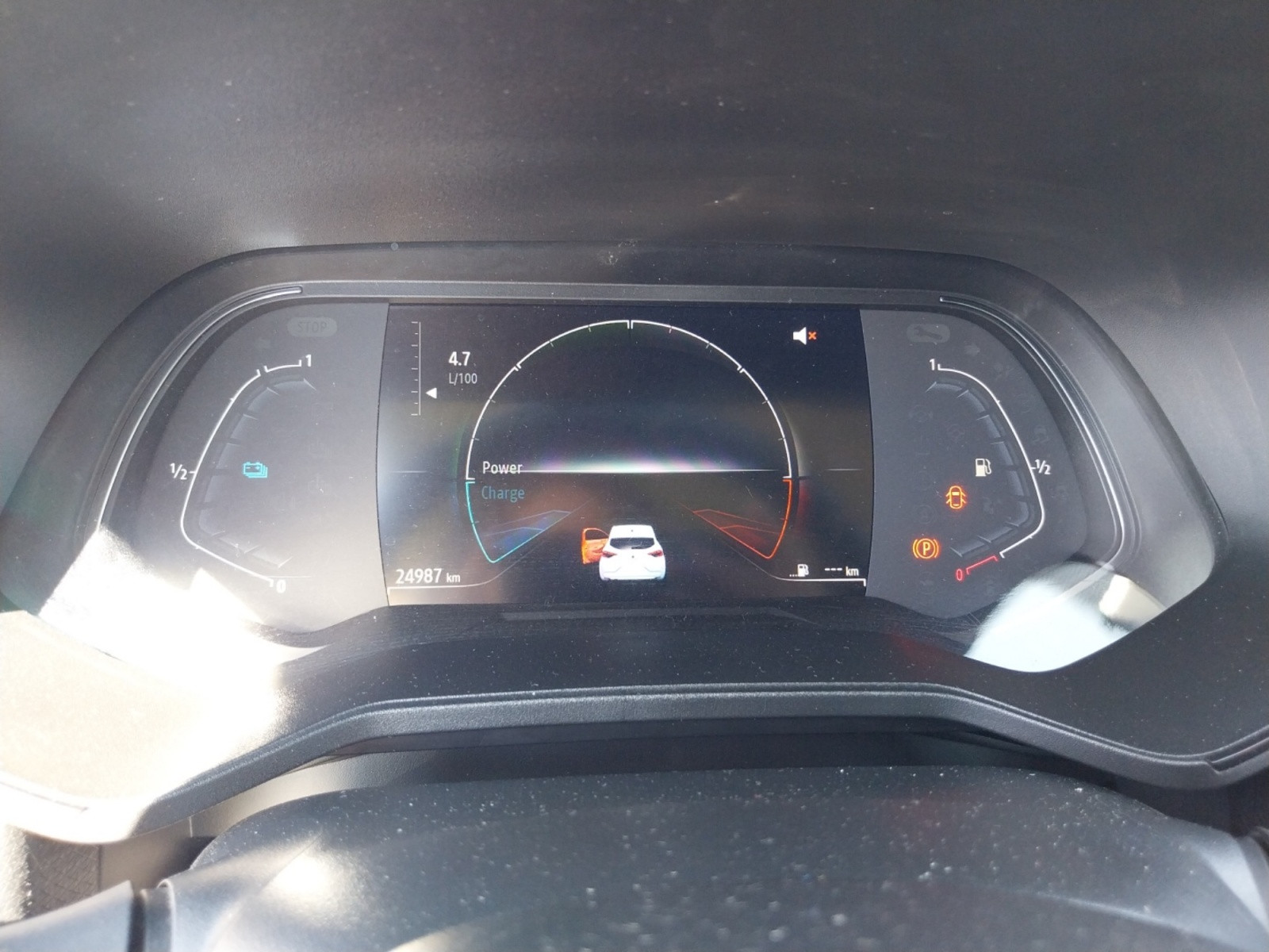 Vente en ligne Renault Clio 5 Clio E-Tech full hybrid 145 au prix de 16 990 €