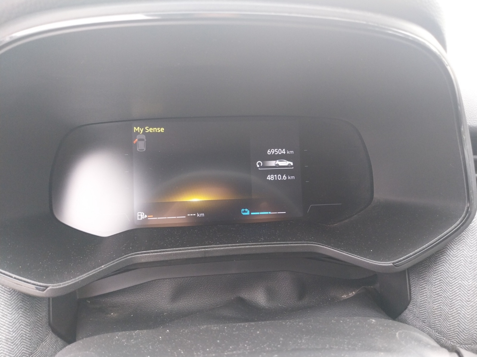 Vente en ligne Renault Clio 5 Clio E-Tech full hybrid 145 au prix de 16 990 €