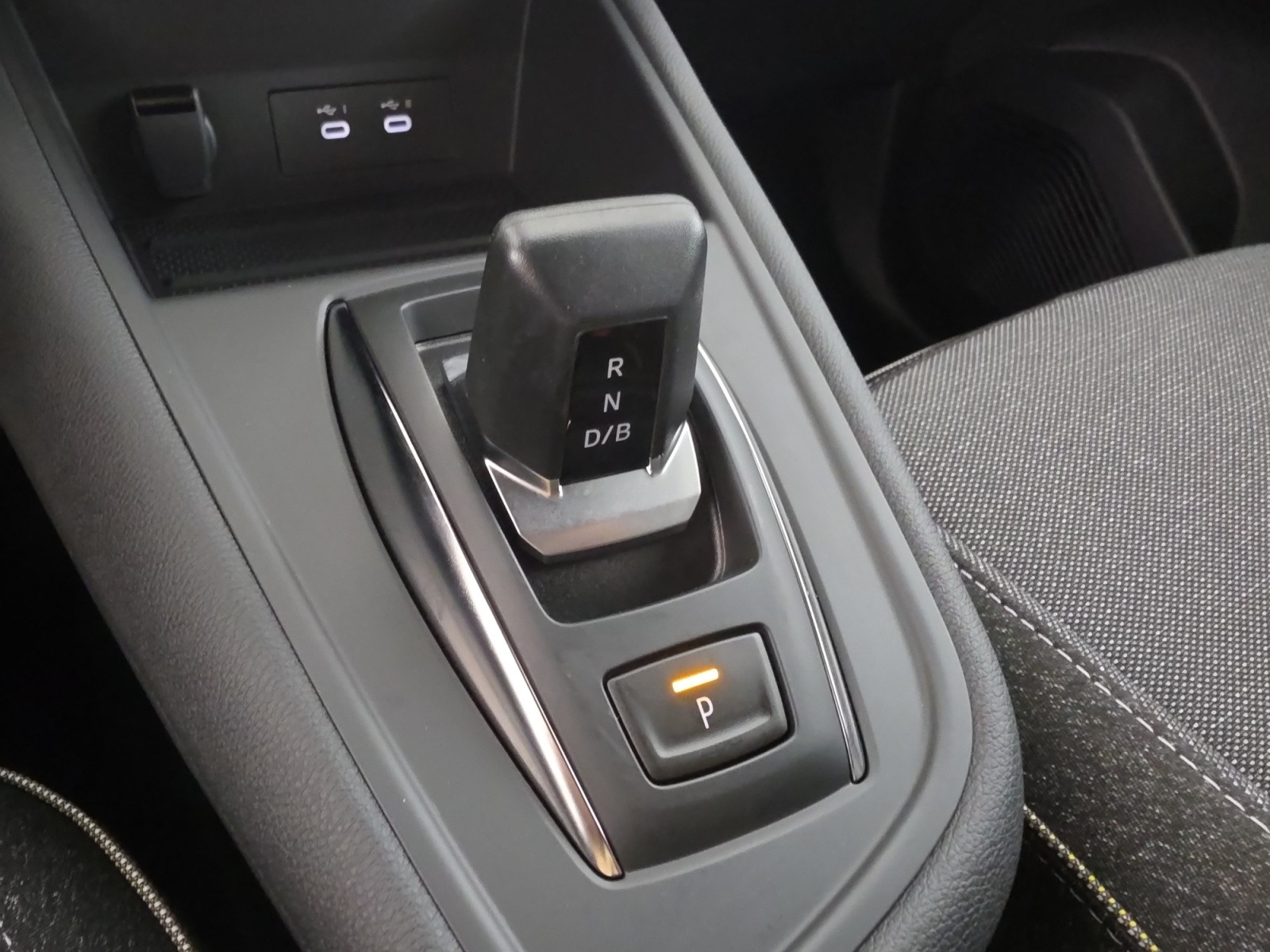 Vente en ligne Renault Symbioz  E-Tech full hybrid 160 ch au prix de 32 590 €