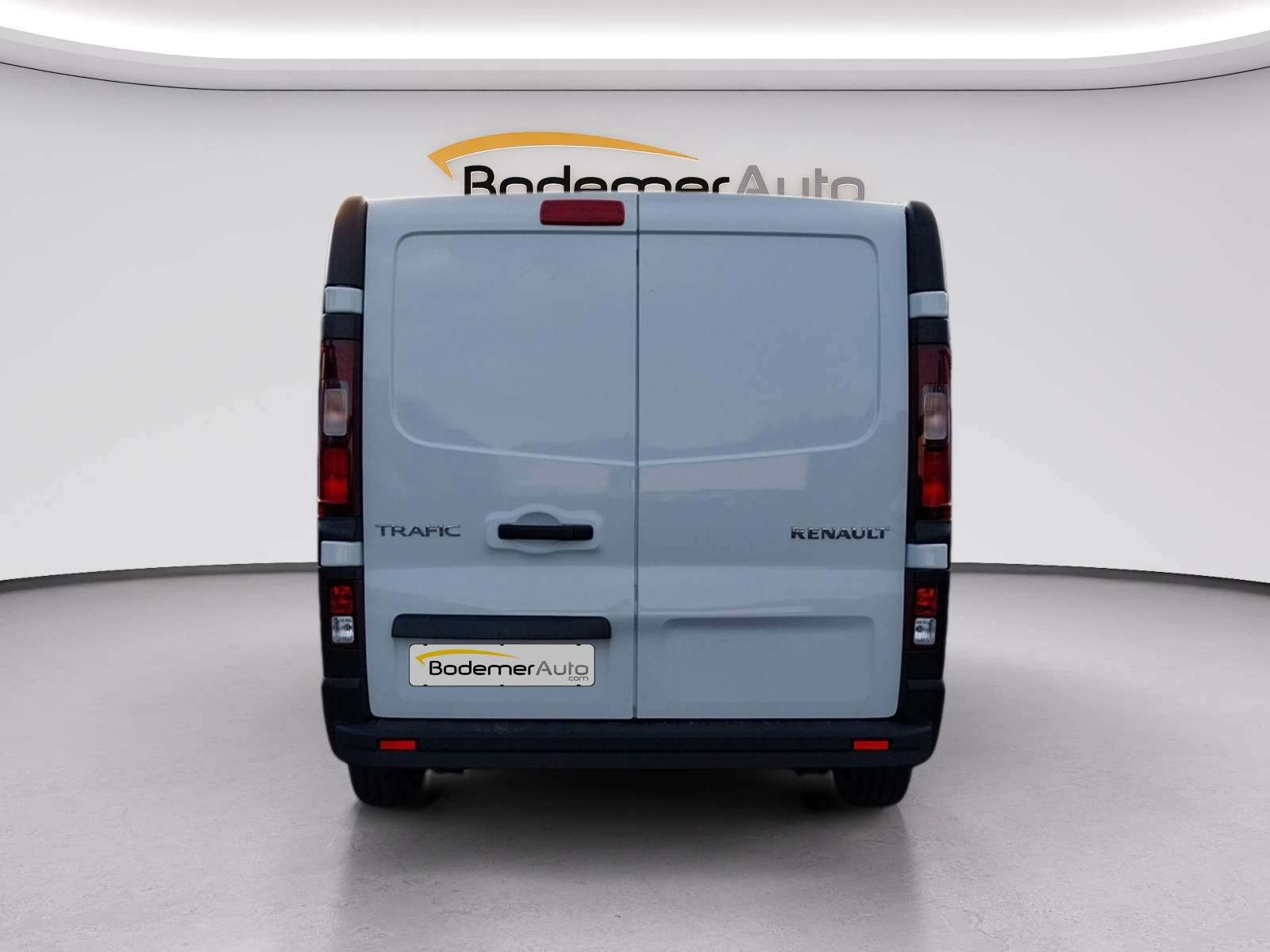 Vente en ligne Renault Trafic 3 Fourgon TRAFIC FG BLUE DCI 130 L1H1 3T GSR2 au prix de 22 990 €