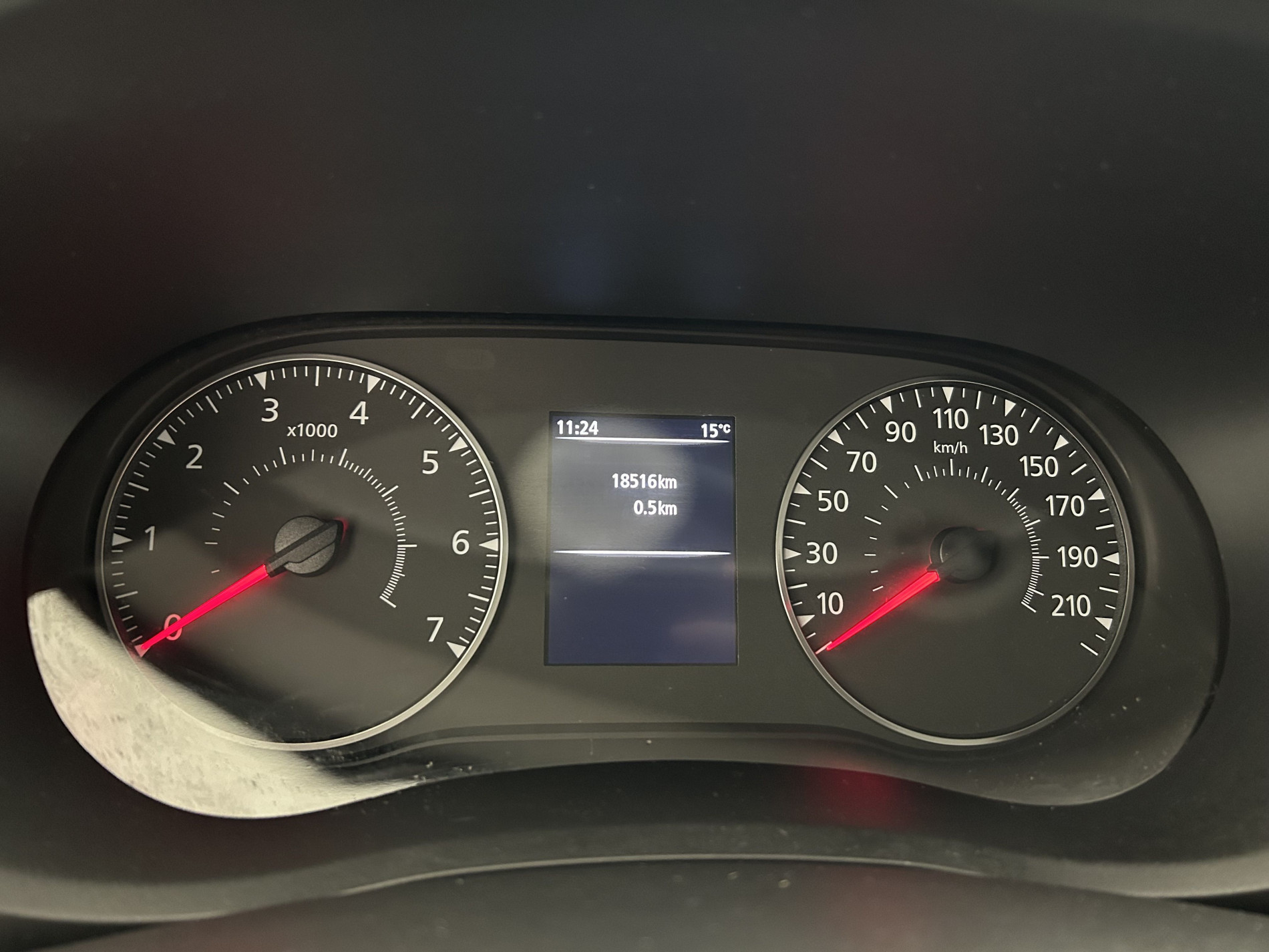 Vente en ligne Renault Master Fourgon MASTER FGN TRAC F3500 L3H3 BLUE DCI 135 au prix de 25 990 €