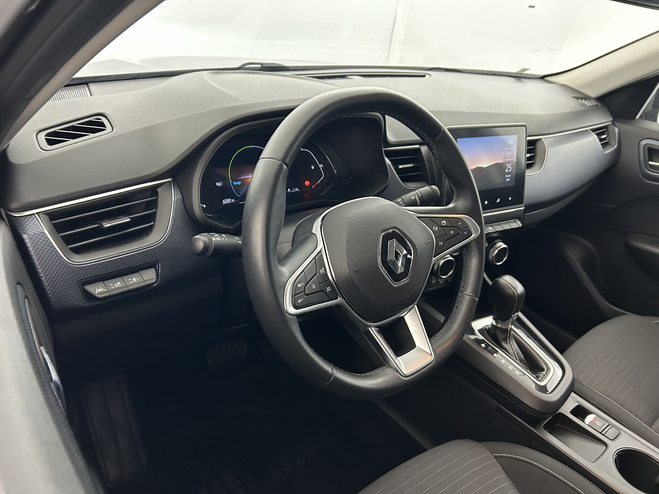 Vente en ligne Renault Arkana  E-Tech hybride 145 - 22 au prix de 19 990 €