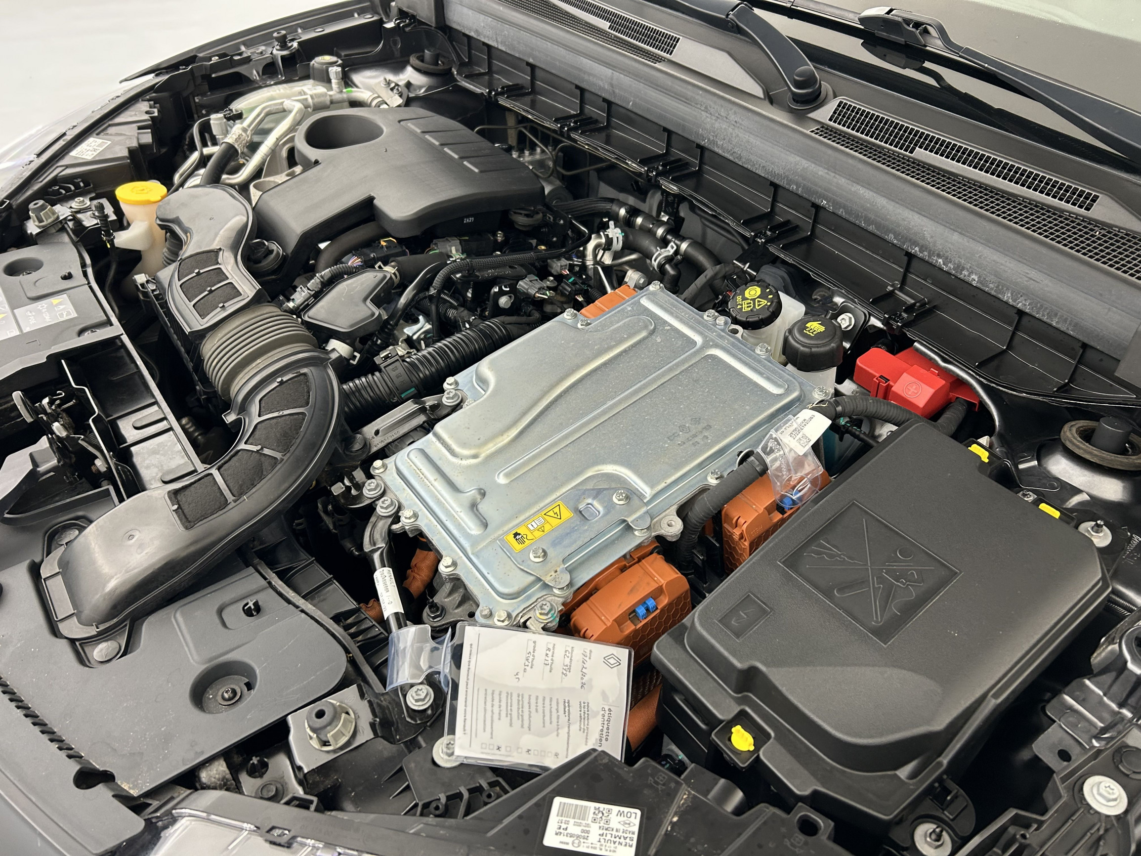 Vente en ligne Renault Arkana  E-Tech hybride 145 - 22 au prix de 19 990 €