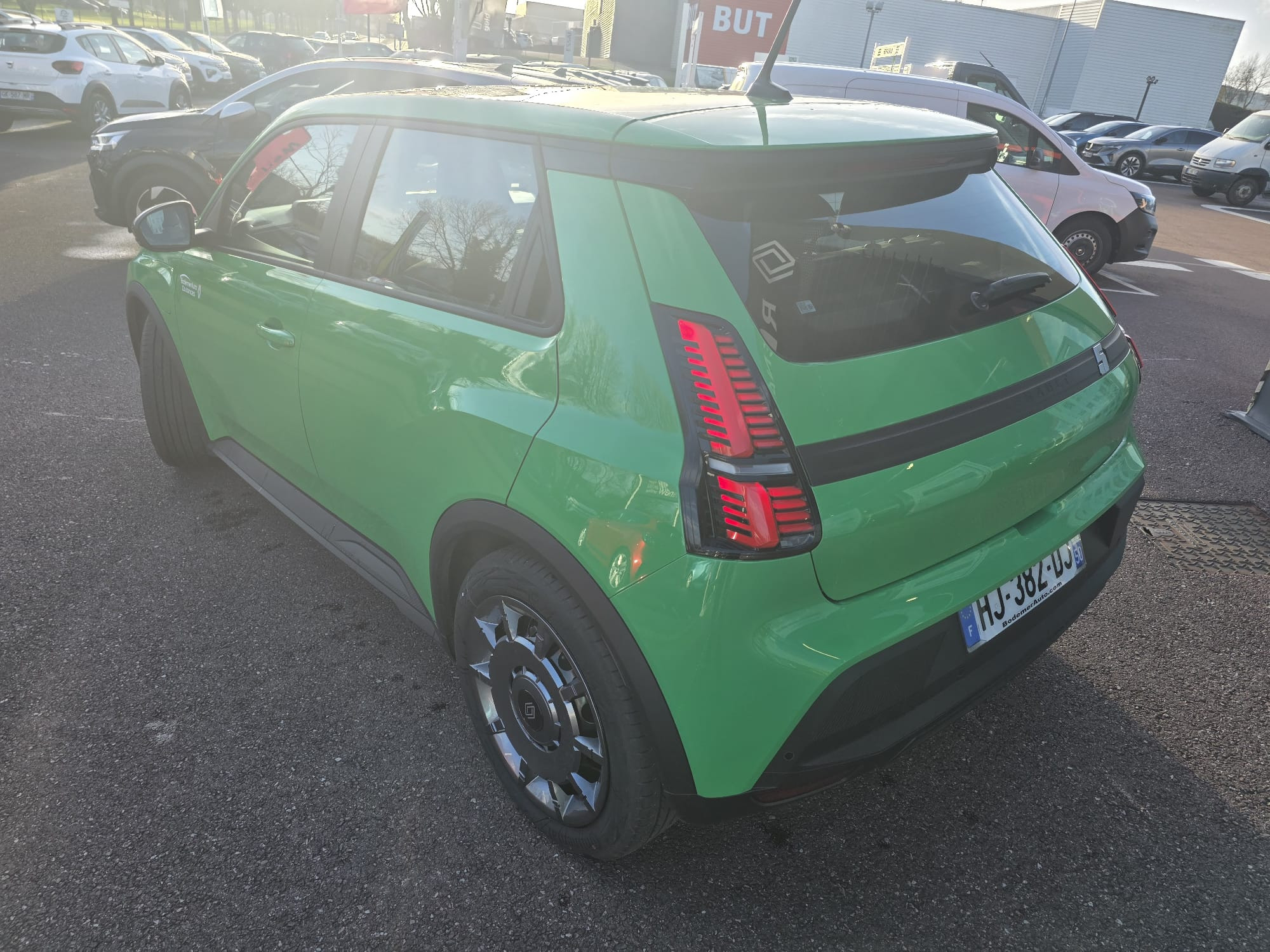 Vente en ligne Renault R5 E-Tech  150 ch autonomie confort au prix de 30 690 €