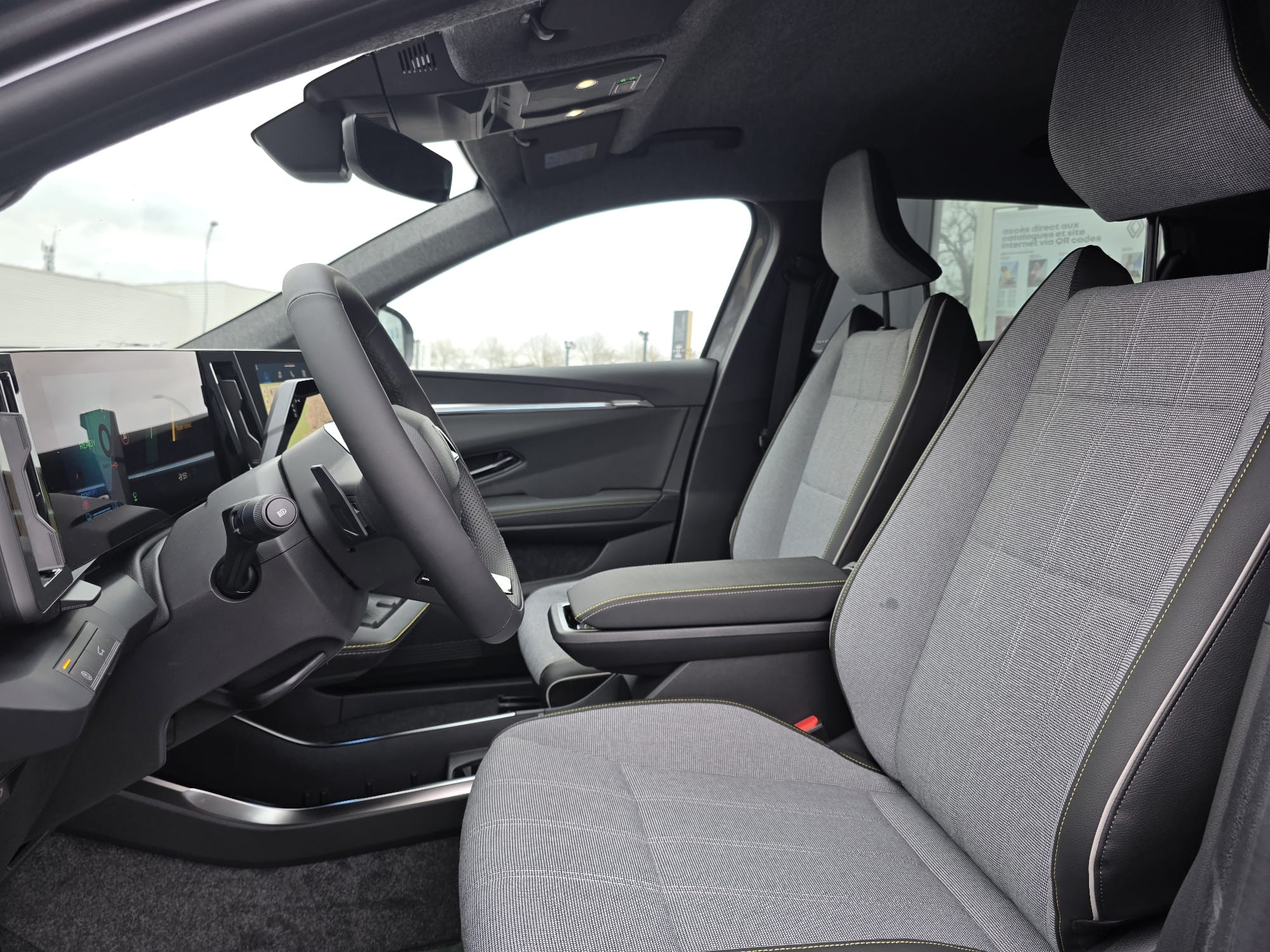 Vente en ligne Renault Scenic E-Tech  220 ch grande autonomie au prix de 45 990 €