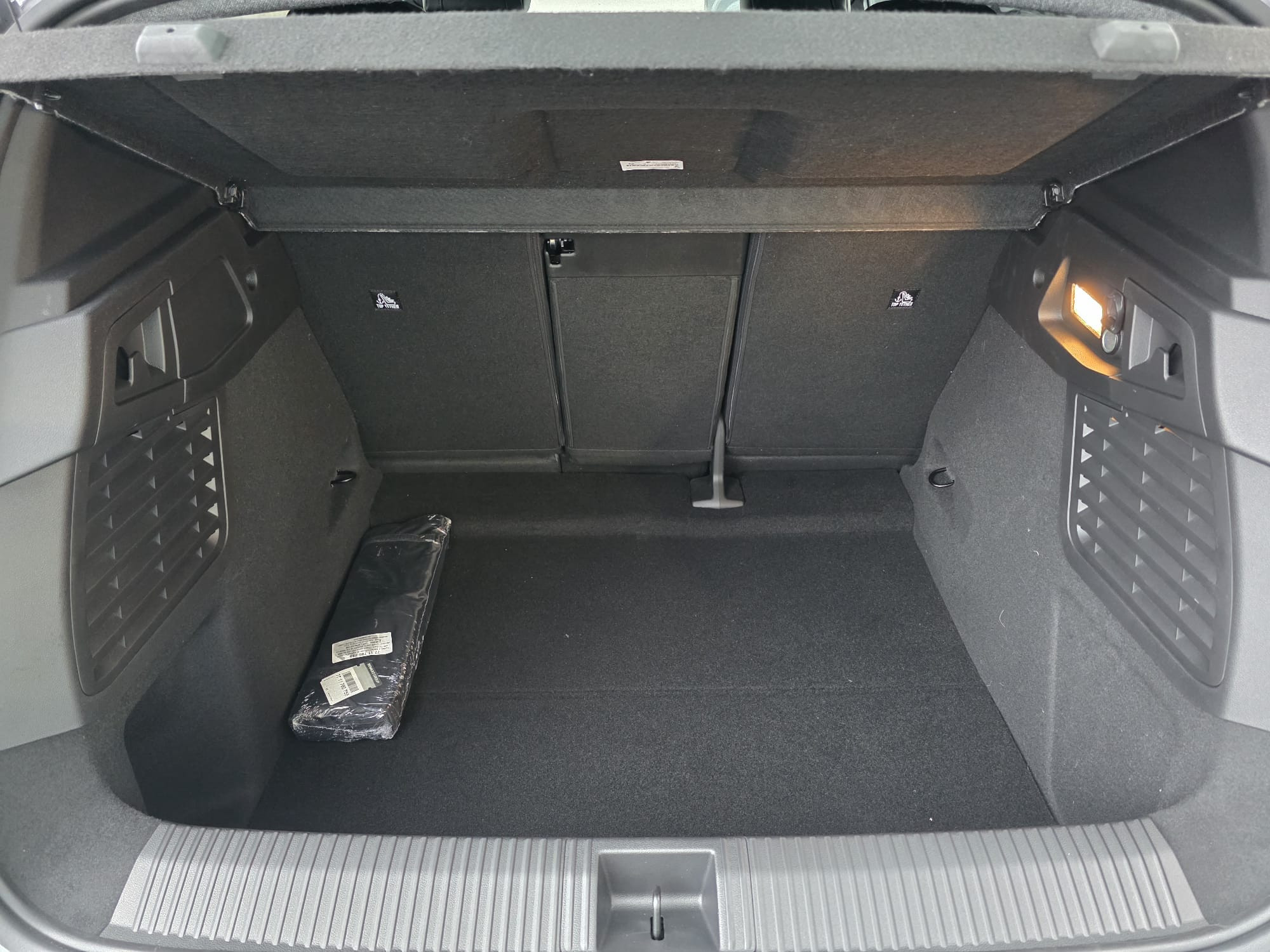 Vente en ligne Renault Scenic E-Tech  220 ch grande autonomie au prix de 45 990 €