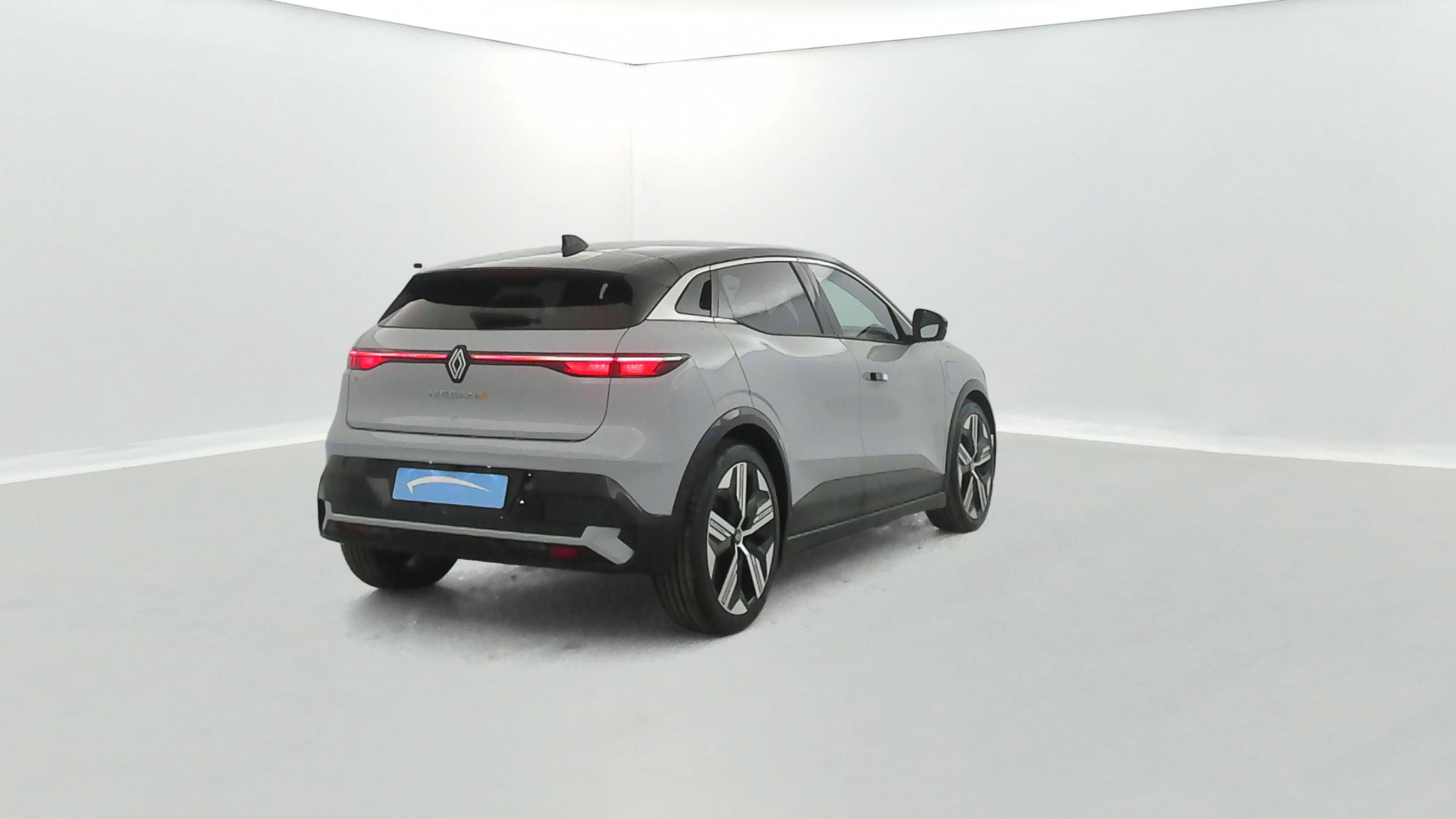 Vente en ligne Renault Megane E-Tech  220 ch autonomie confort AC7 au prix de 19 990 €