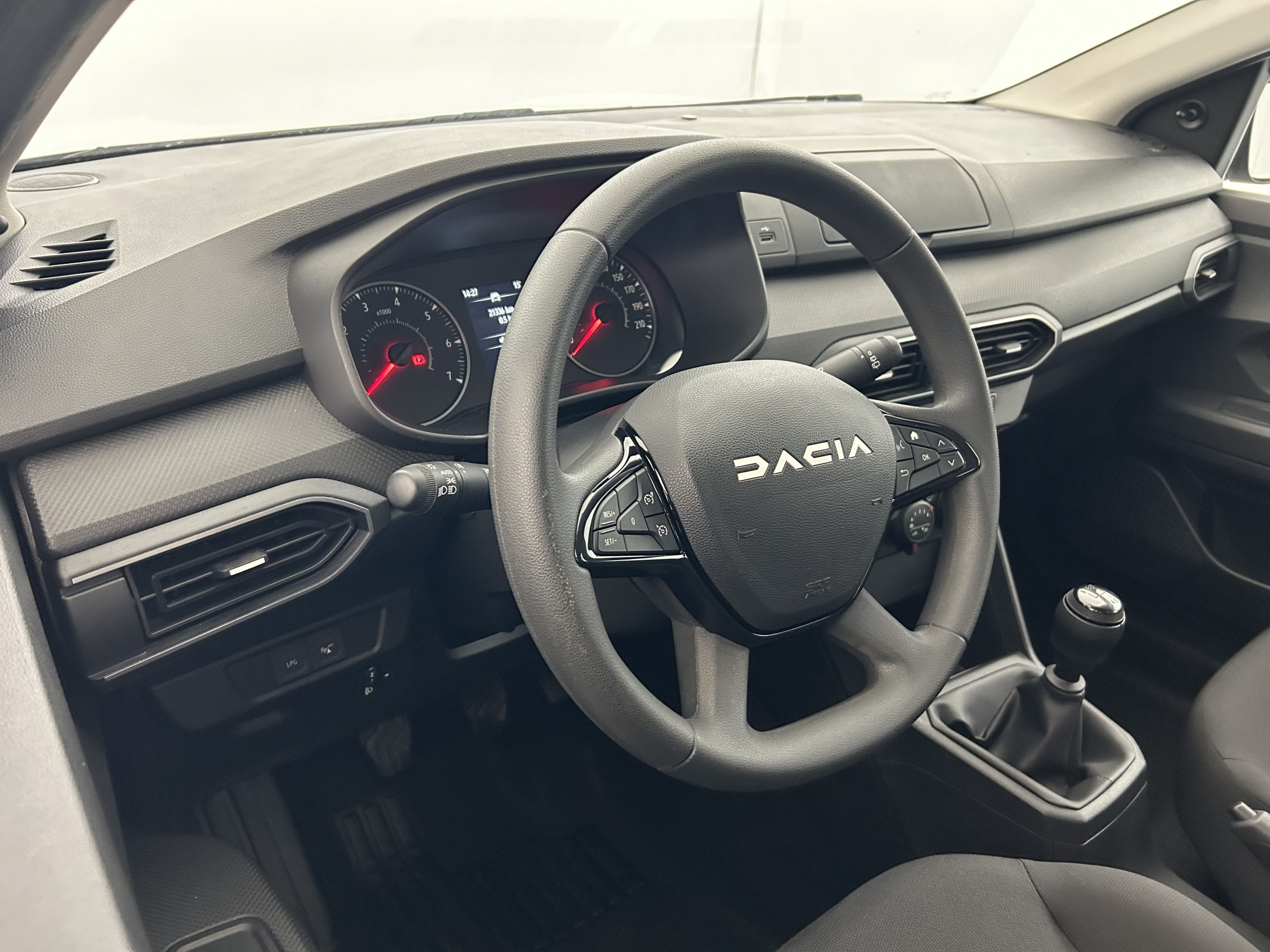 Vente en ligne Dacia Jogger  ECO-G 100 7 places au prix de 17 990 €