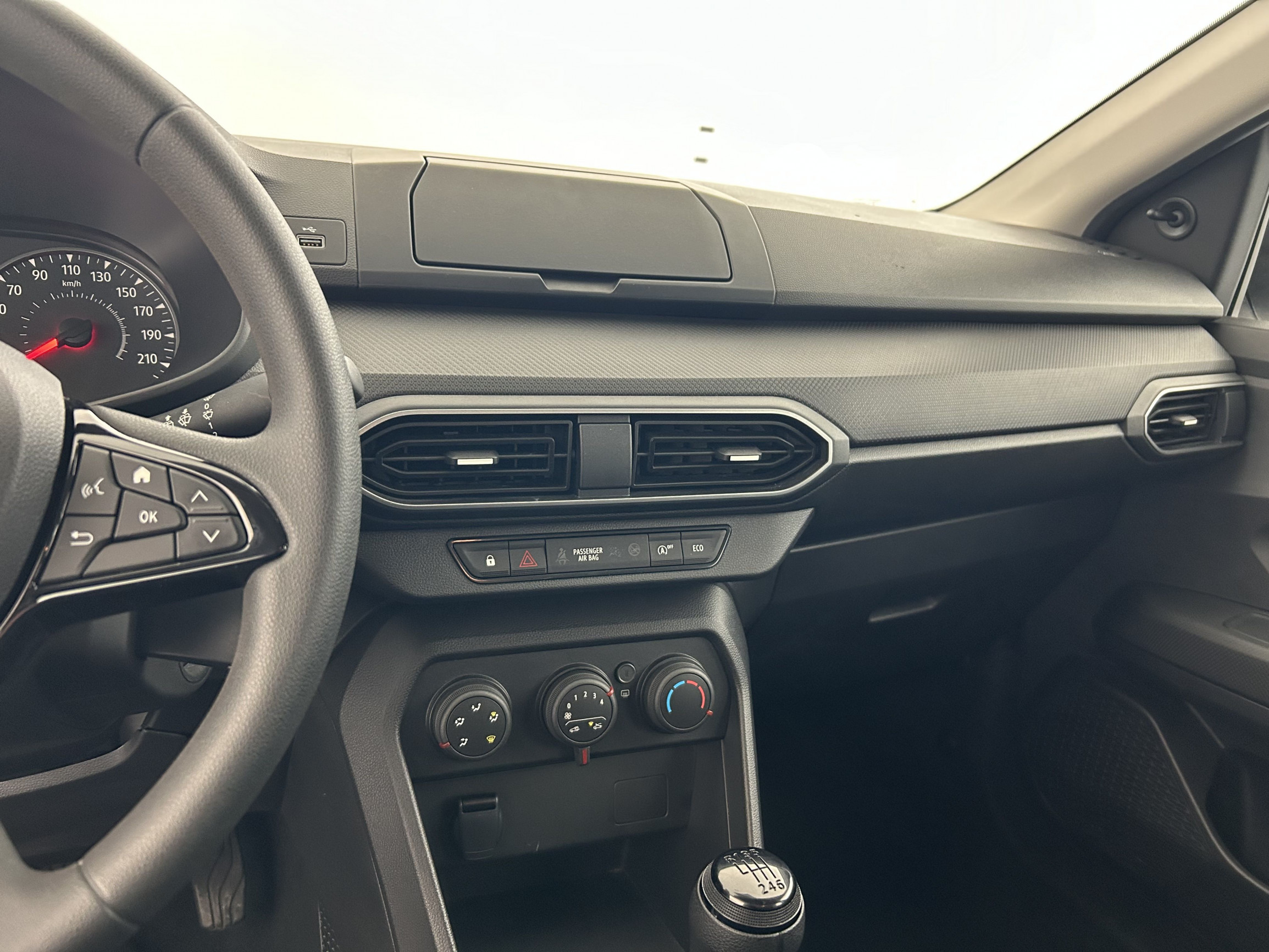 Vente en ligne Dacia Jogger  ECO-G 100 7 places au prix de 17 990 €