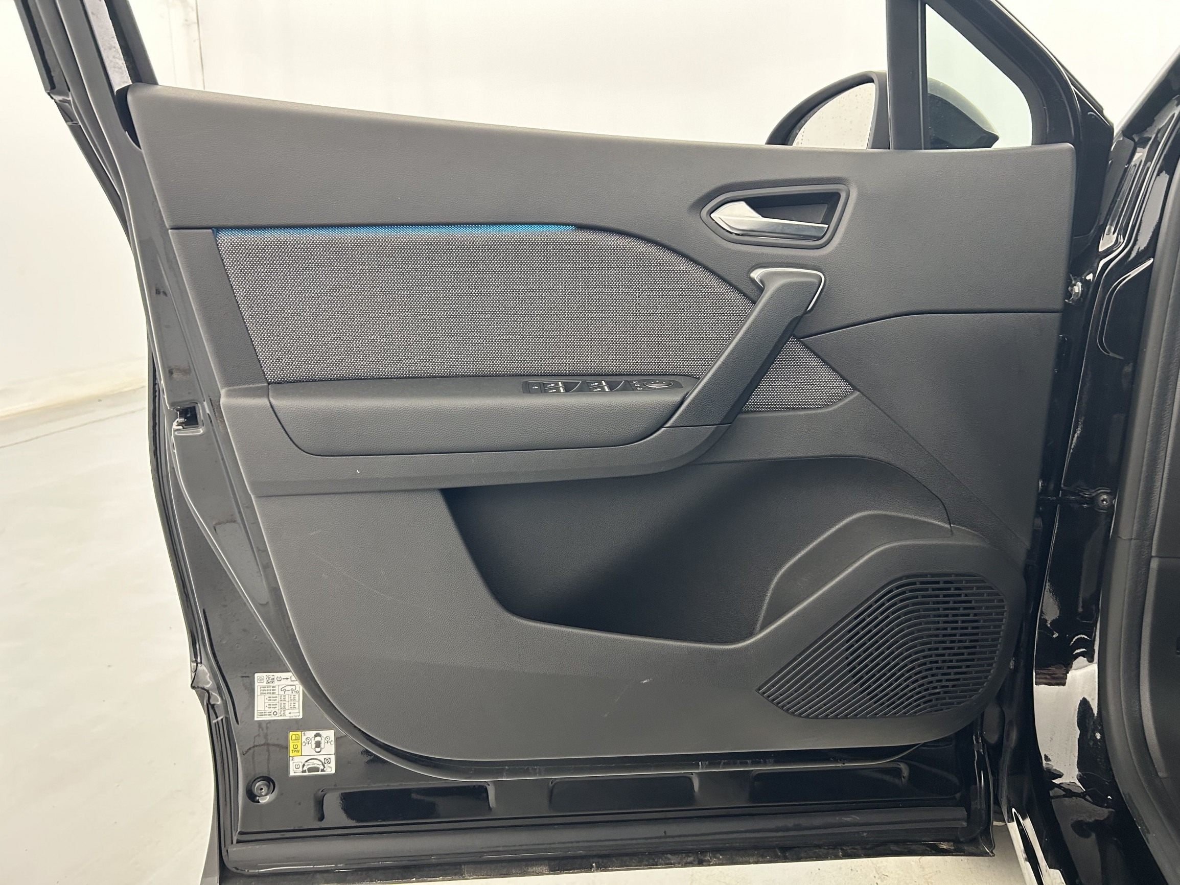 Vente en ligne Renault Symbioz  E-Tech full hybrid 145 au prix de 28 990 €