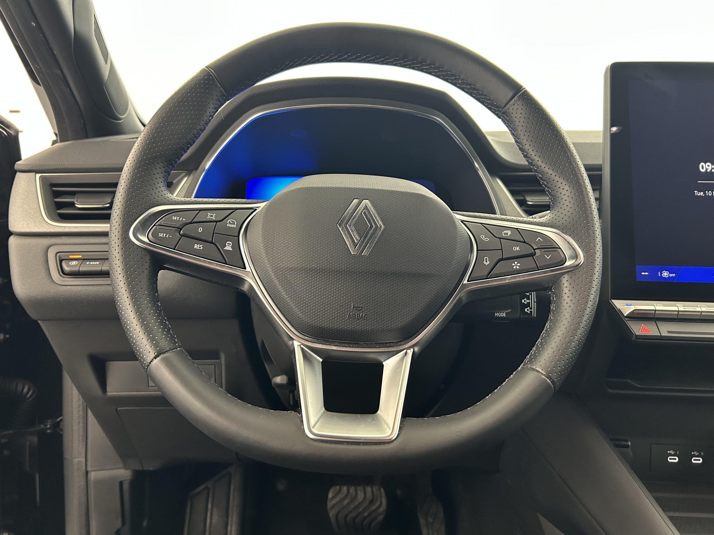 Vente en ligne Renault Symbioz  E-Tech full hybrid 145 au prix de 28 990 €