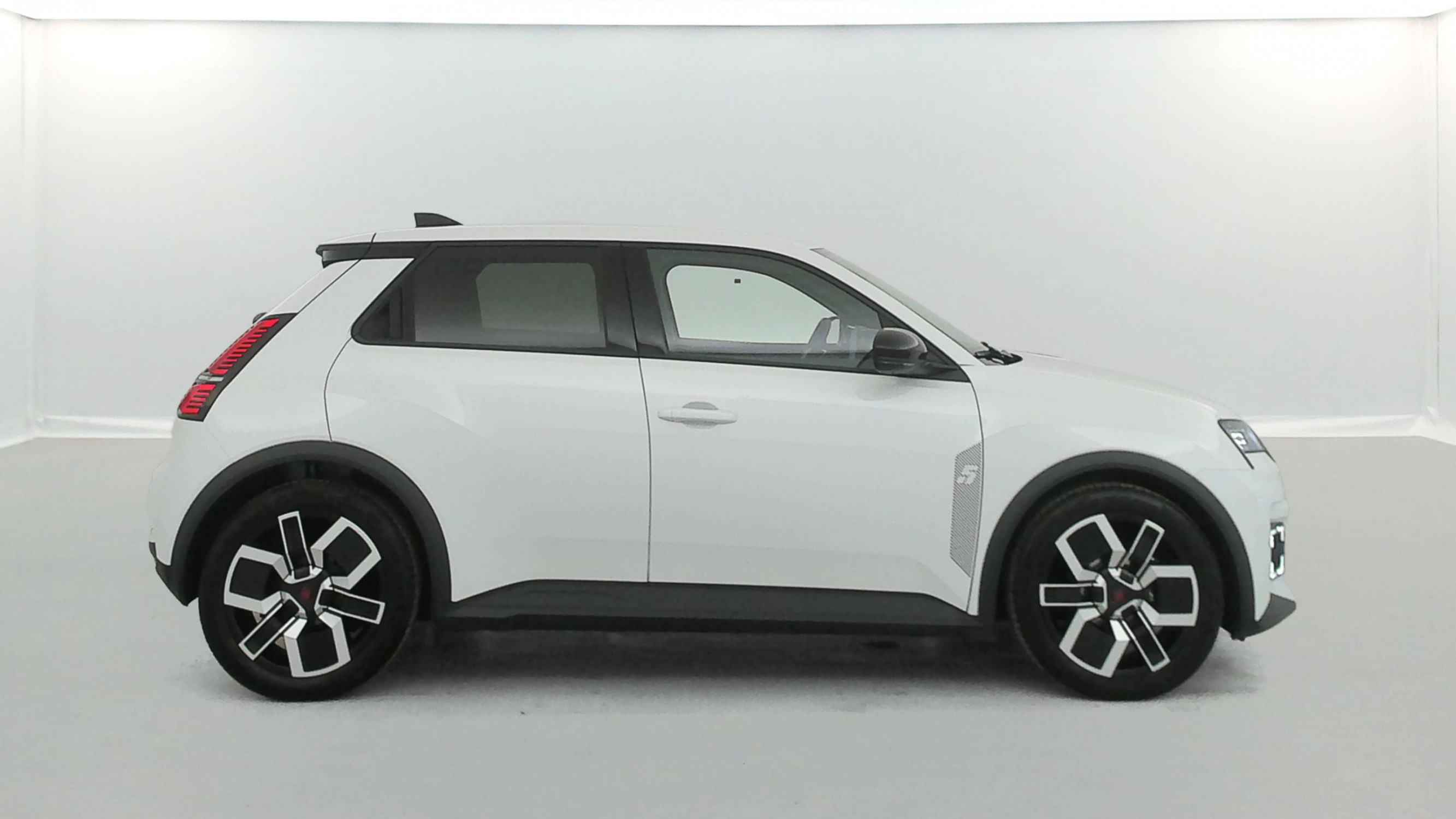 Vente en ligne Renault R5 E-Tech  150 ch autonomie confort au prix de 28 990 €