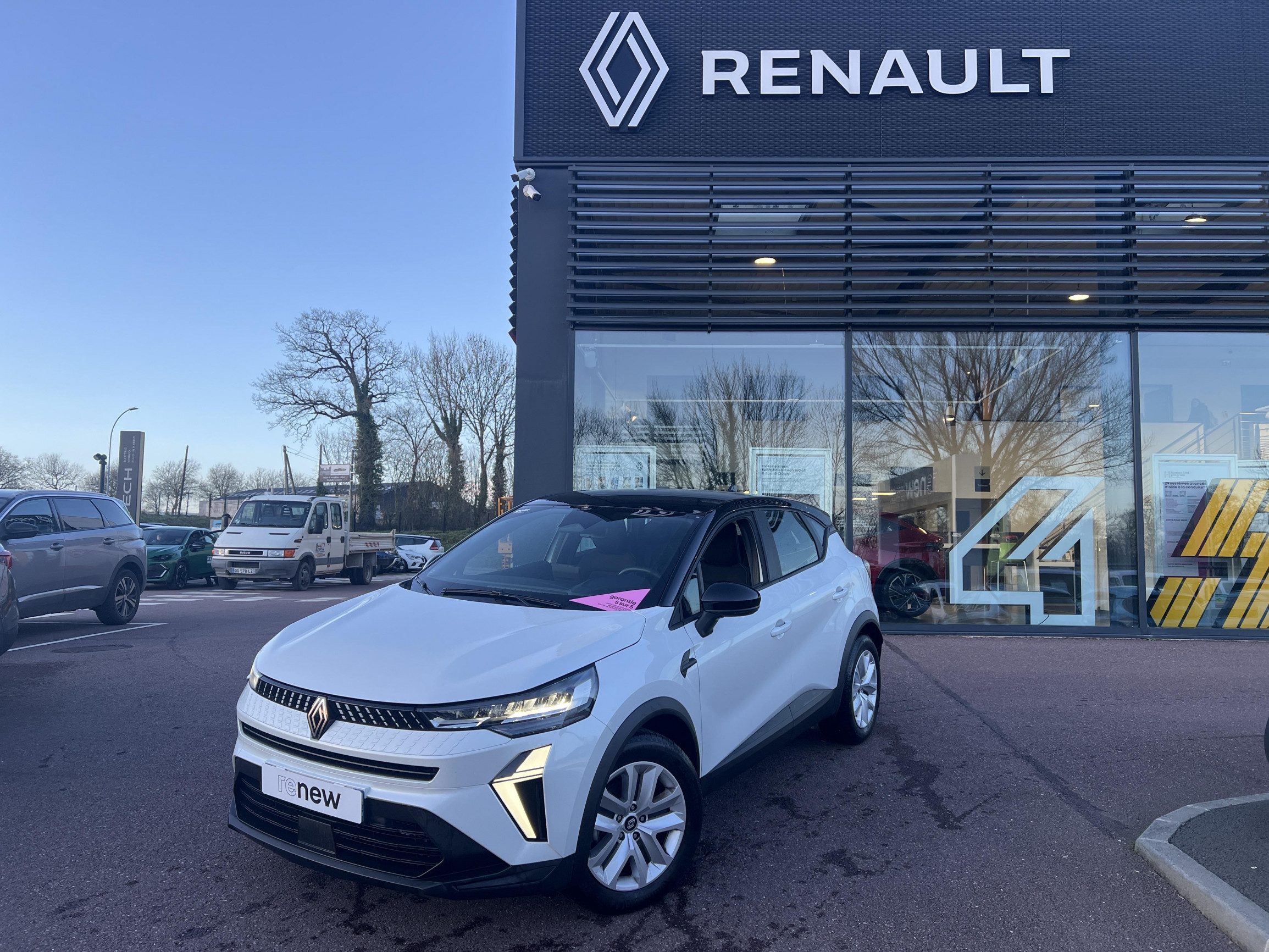 Renault Captur  Eco-G 100 ch occasion de 2025 en vente à Coutances