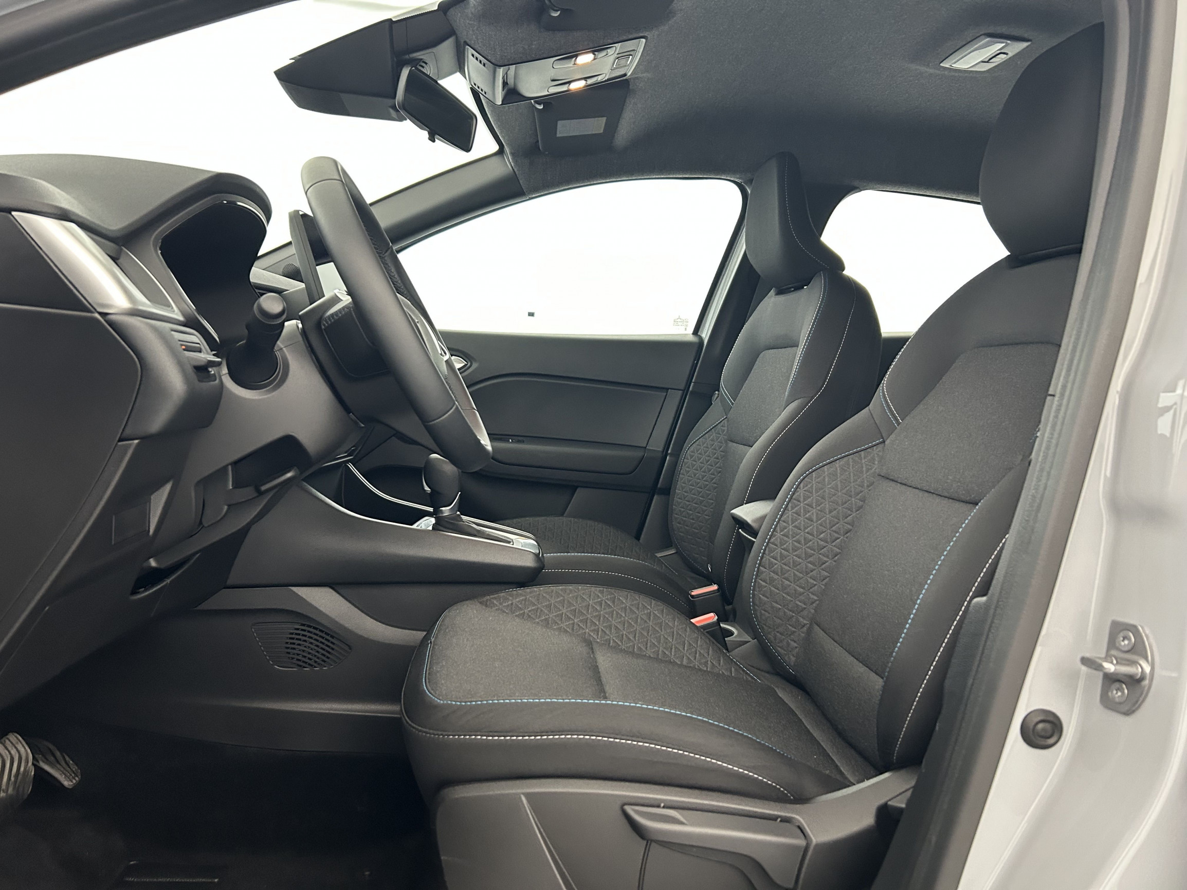 Vente en ligne Renault Captur  E-Tech full hybrid 145 ch au prix de 25 990 €