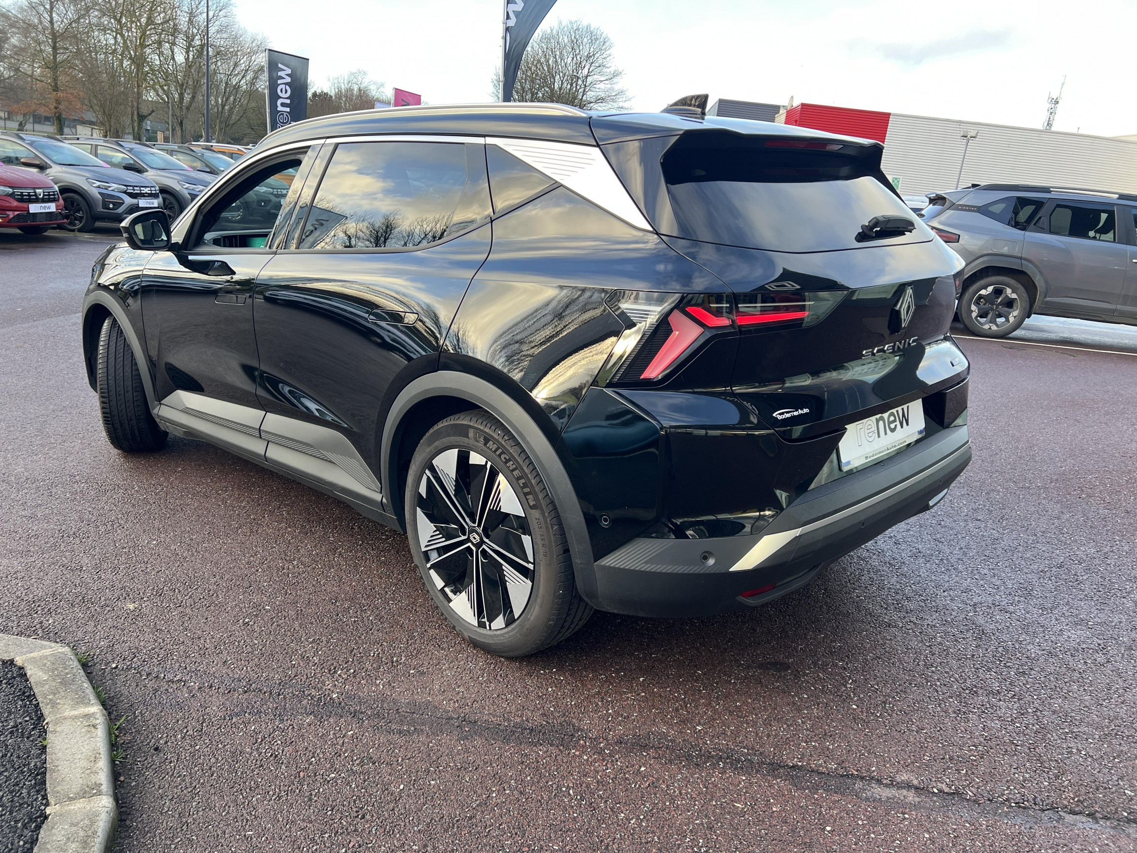 Vente en ligne Renault Scenic E-Tech  220 ch grande autonomie au prix de 42 590 €